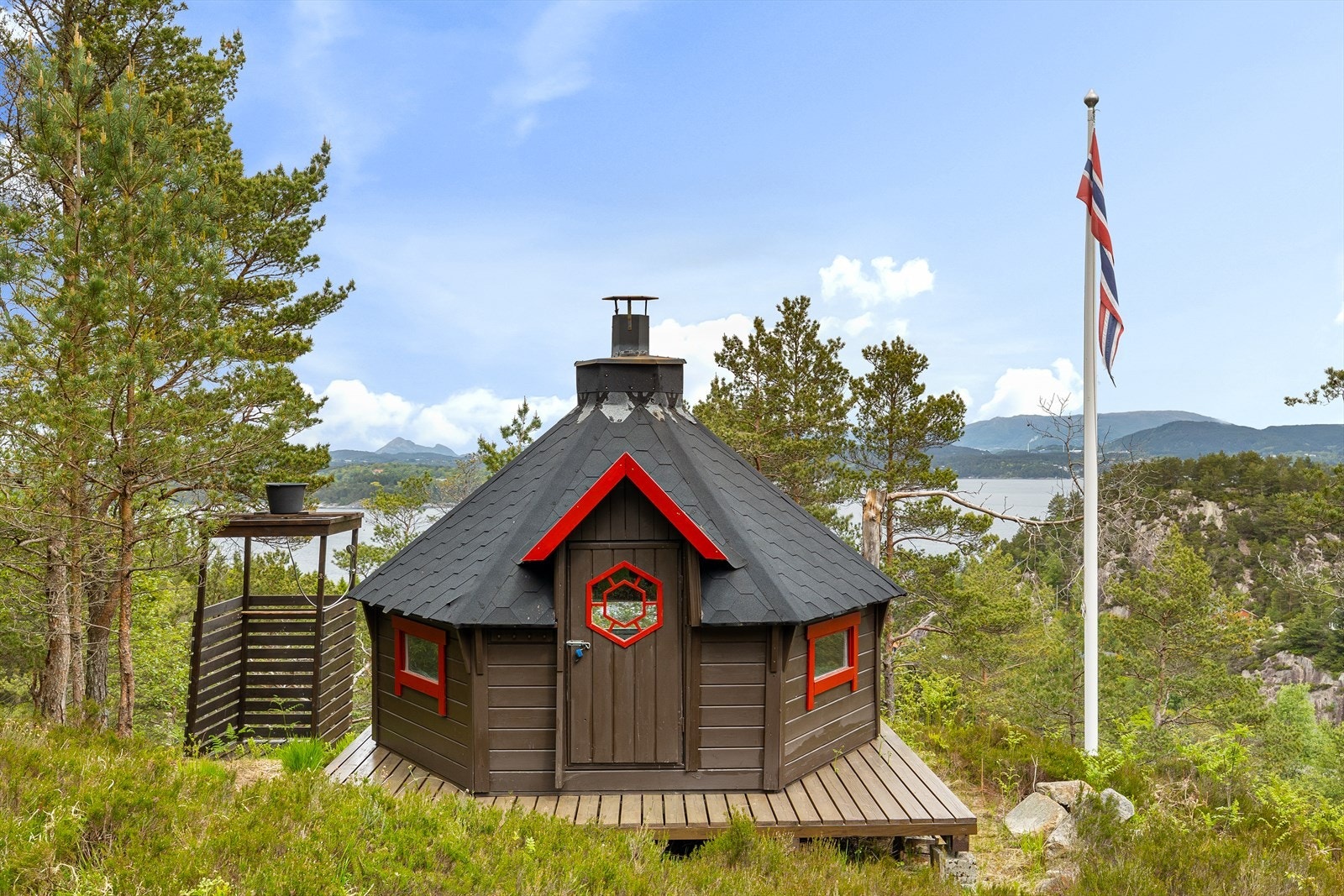 Grillhytte på 9 m² , bygget i 2012 Galleribilde