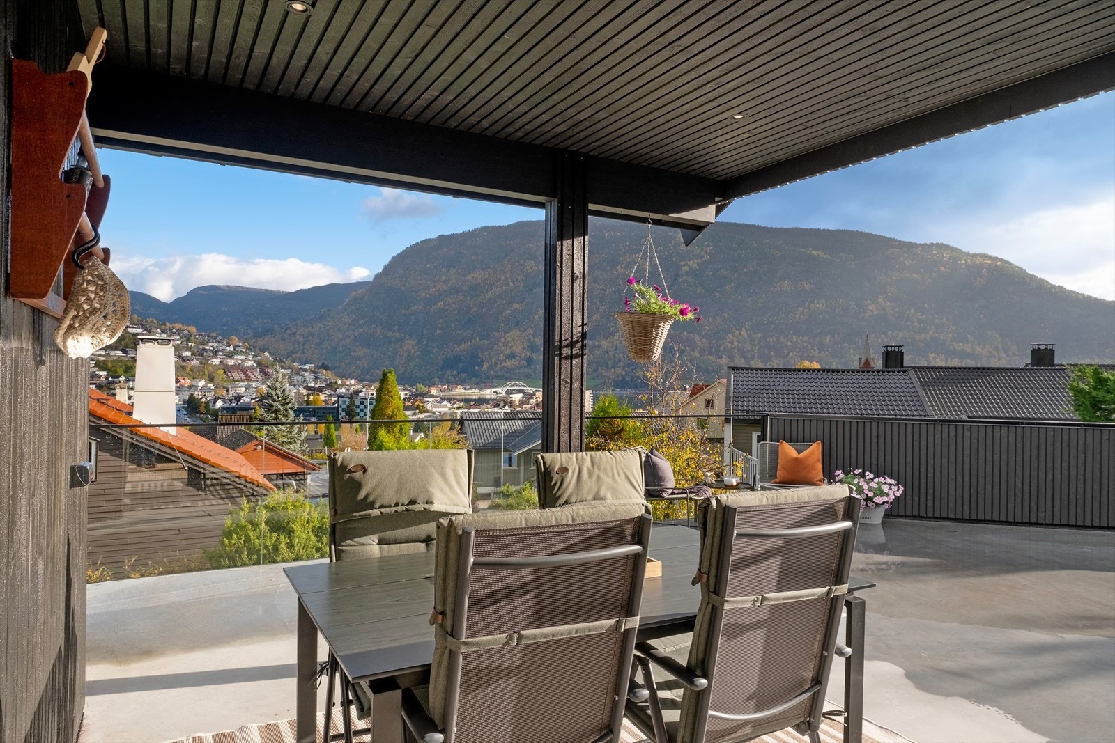 Sommar på terrassen Galleribilde