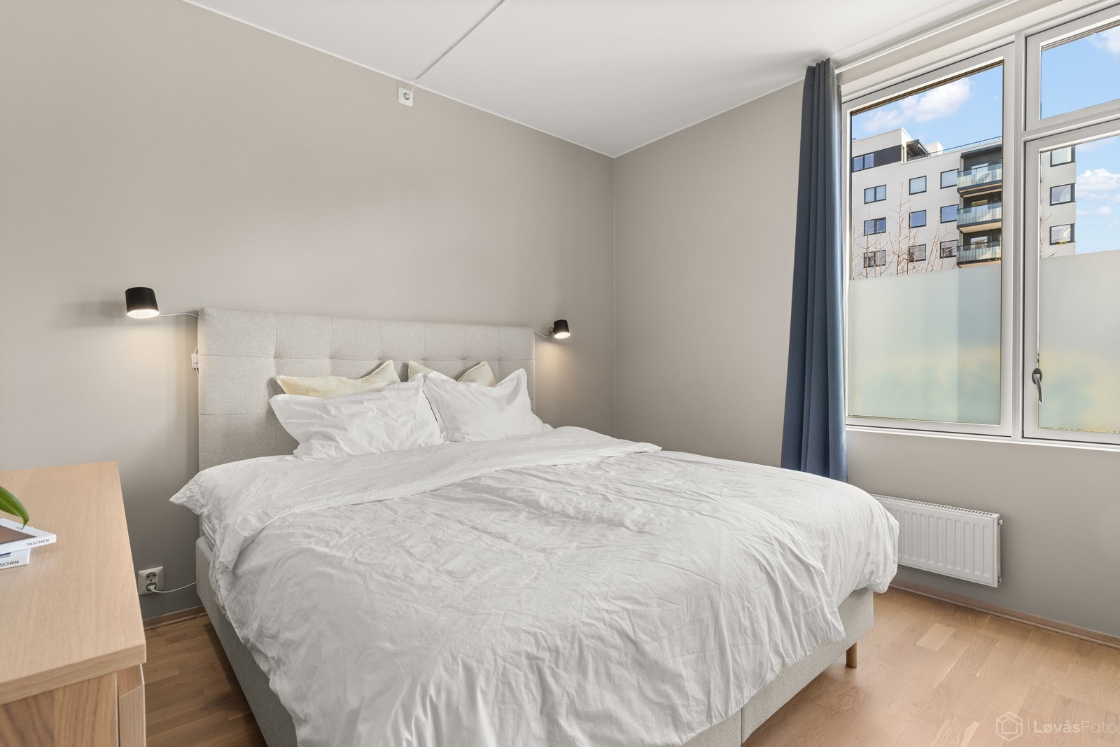 Også her er det parkett på gulvet og en takhøyde på 2,69 meter. Galleribilde