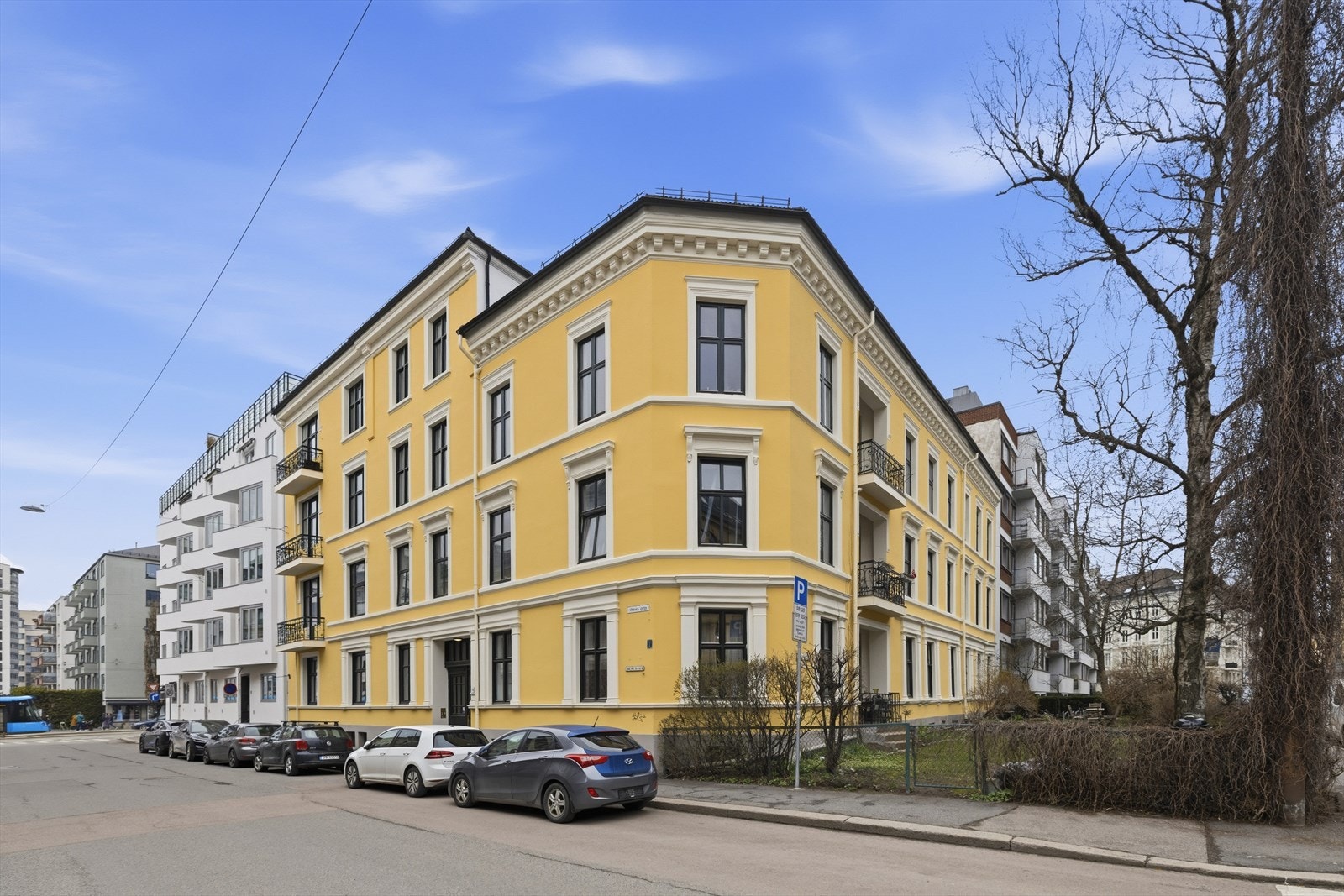 Velkommen til Maries gate 10D - en sjarmerende leilighet i en klassisk, ærverdig bygård på attraktive Frogner. Galleribilde