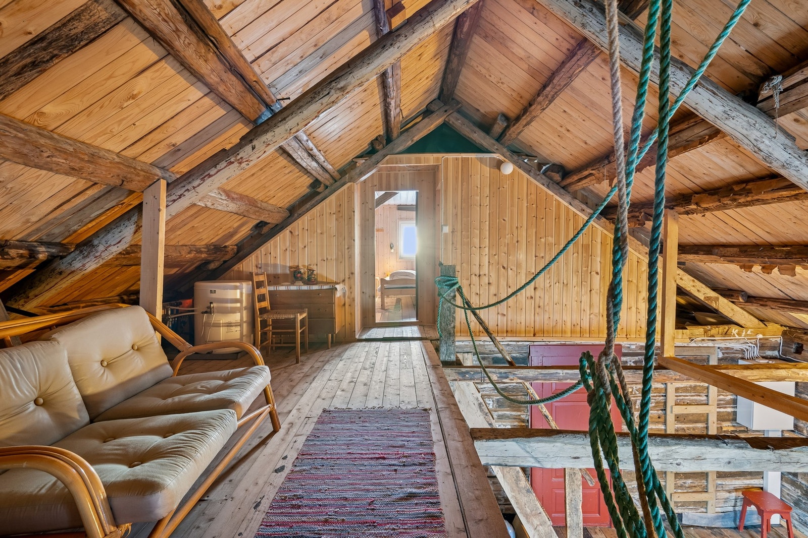 Åpent loftsrom. Galleribilde