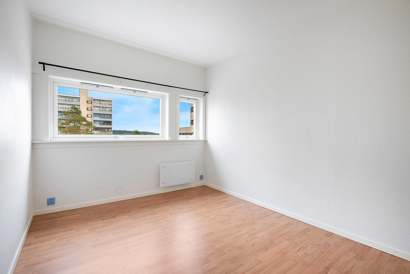 Soverom nr. 2 er også sjenerøs i størrelse. Galleribilde