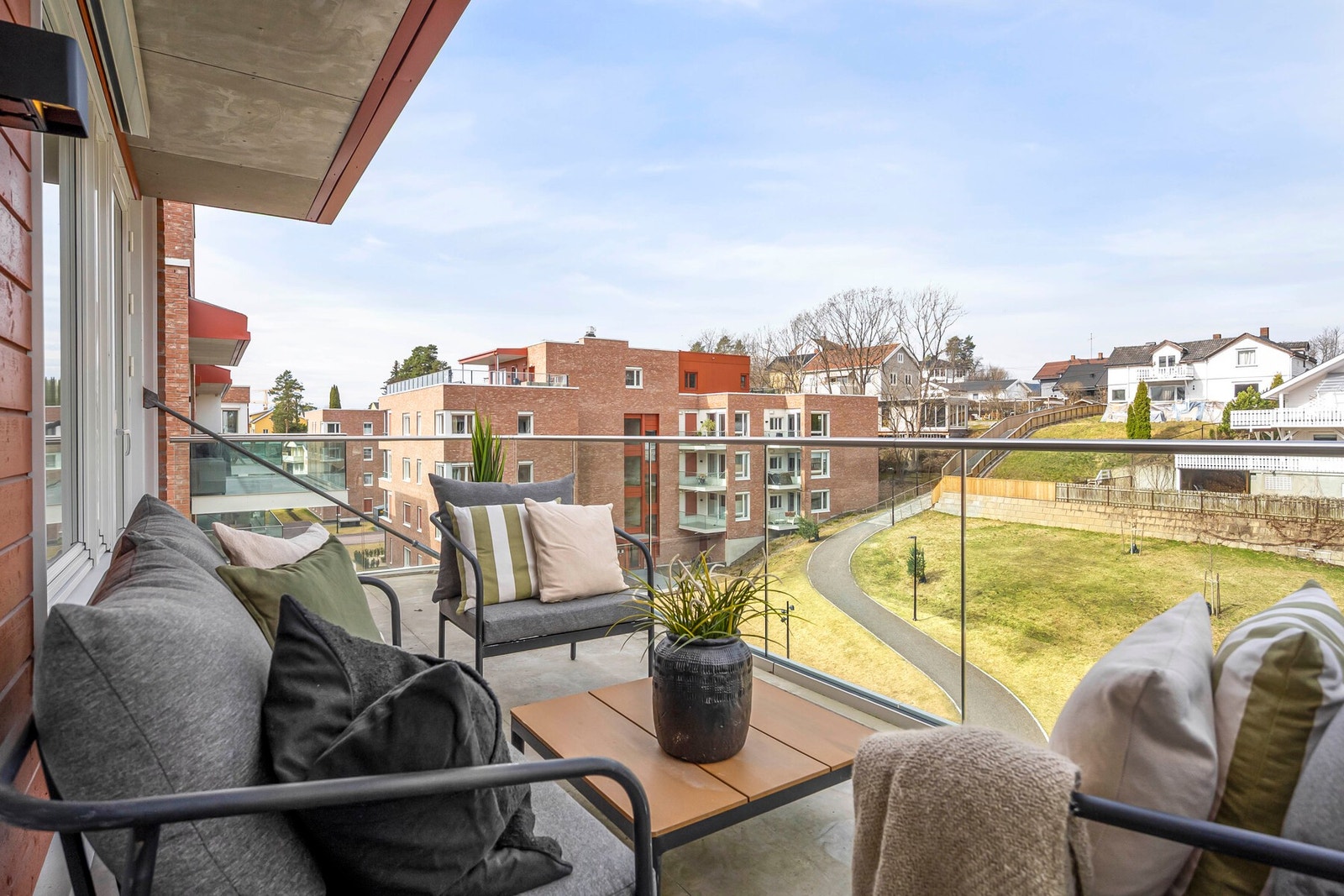 Fint utsyn over fellesområdene. Galleribilde
