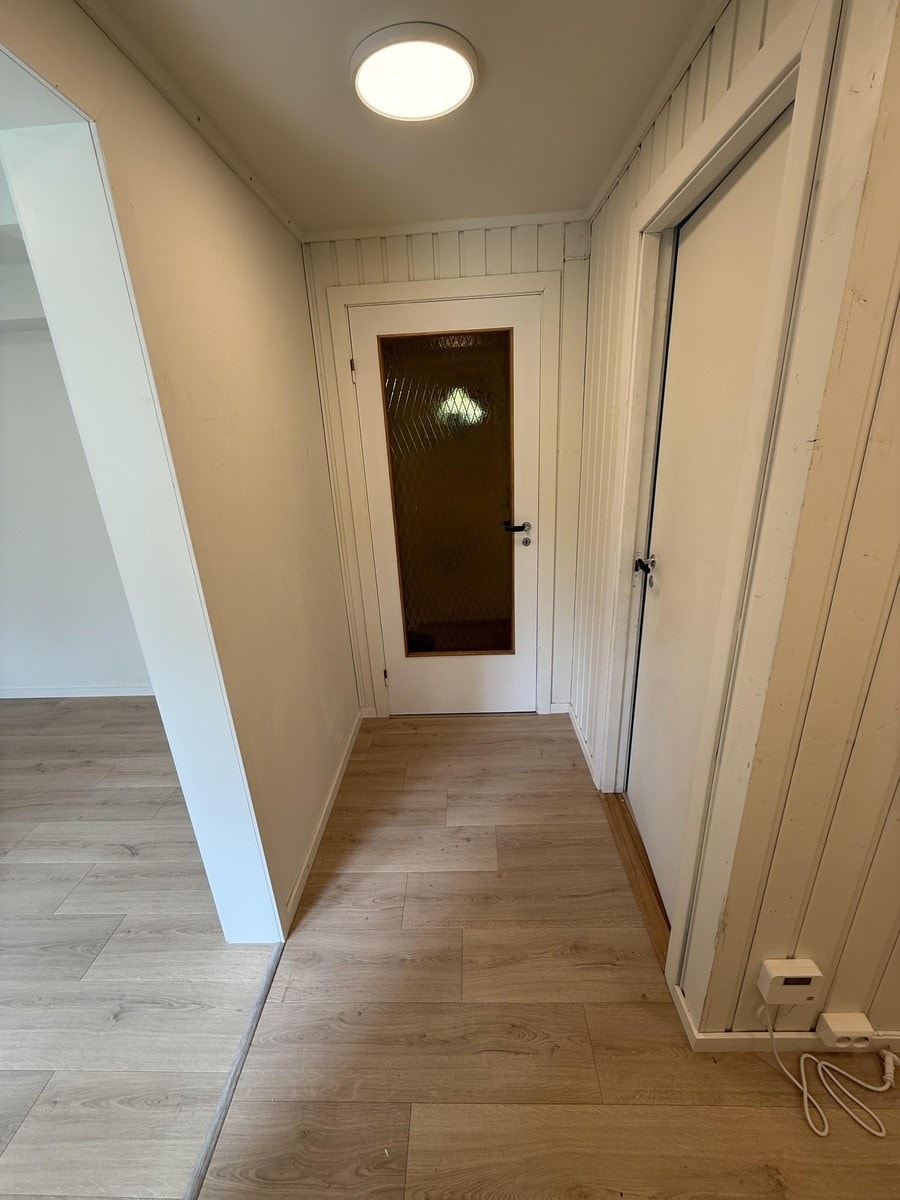 Ytterdør sett fra gang/soverom 2 Galleribilde