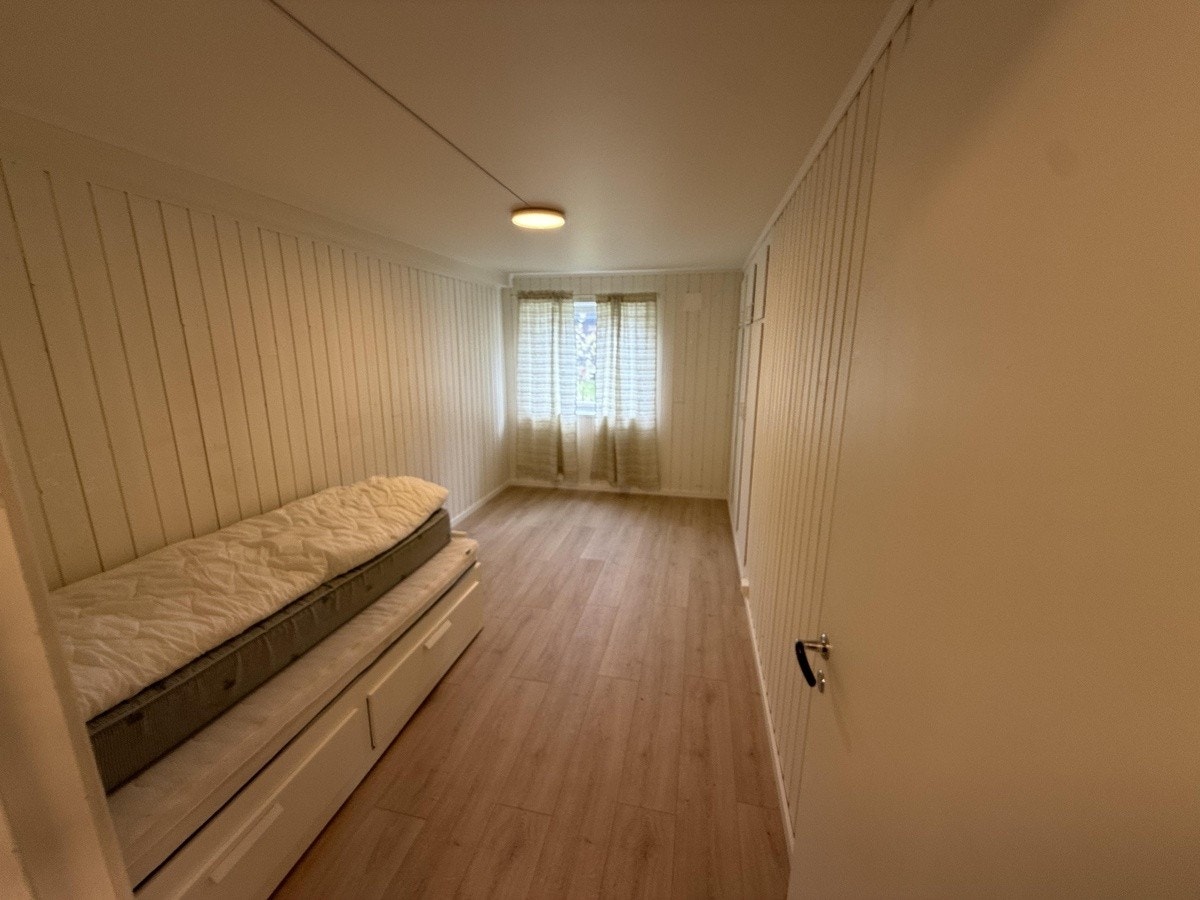 Soverom 1 (14m^2) Galleribilde