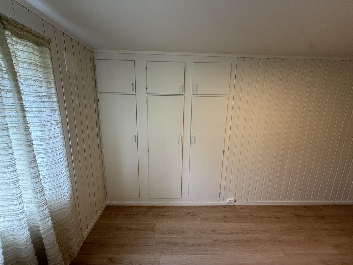 Soverom 1 (14m^2) Galleribilde