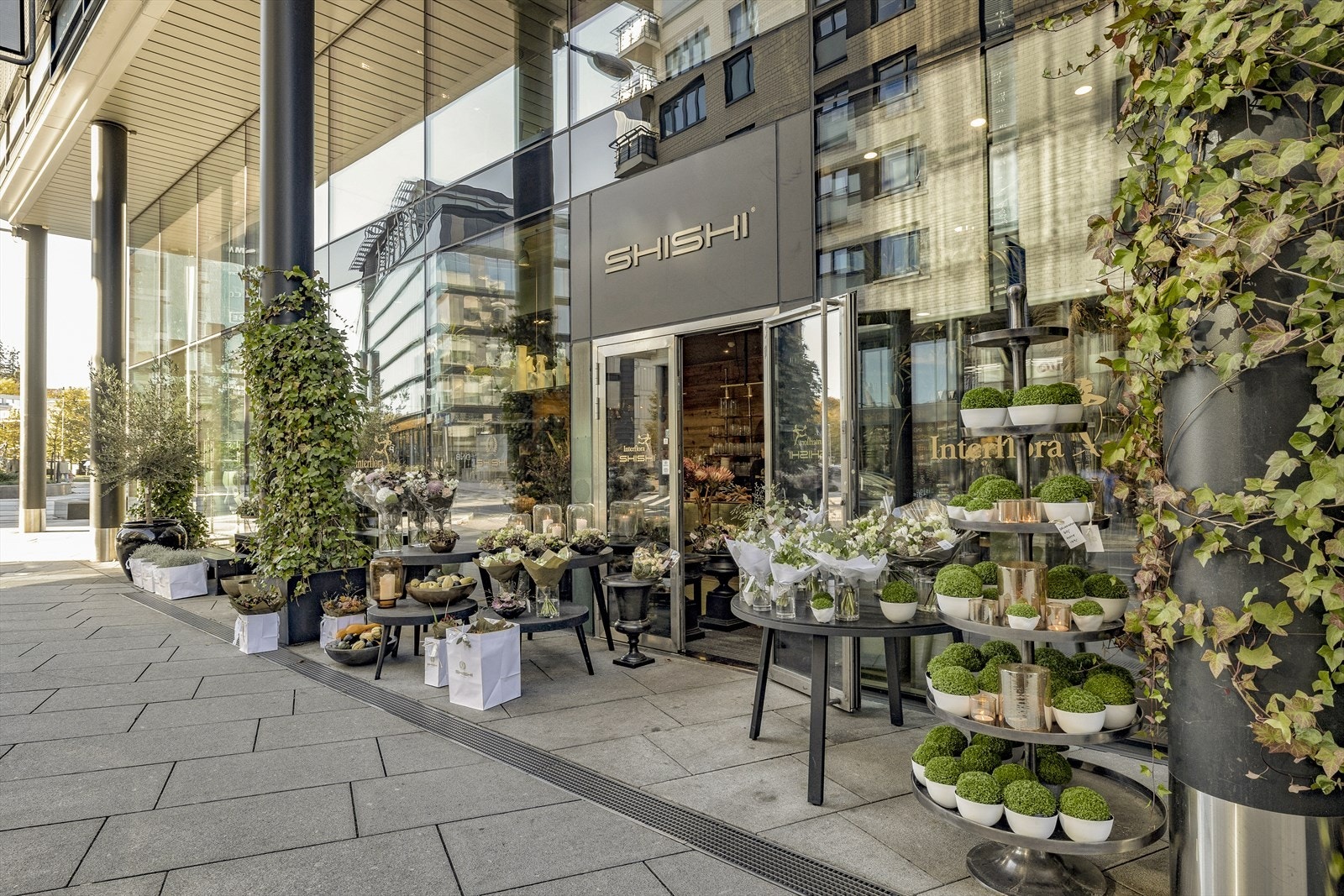 Karenslyst Allé og Skøyen er kun en liten spasertur fra leiligheten. Galleribilde
