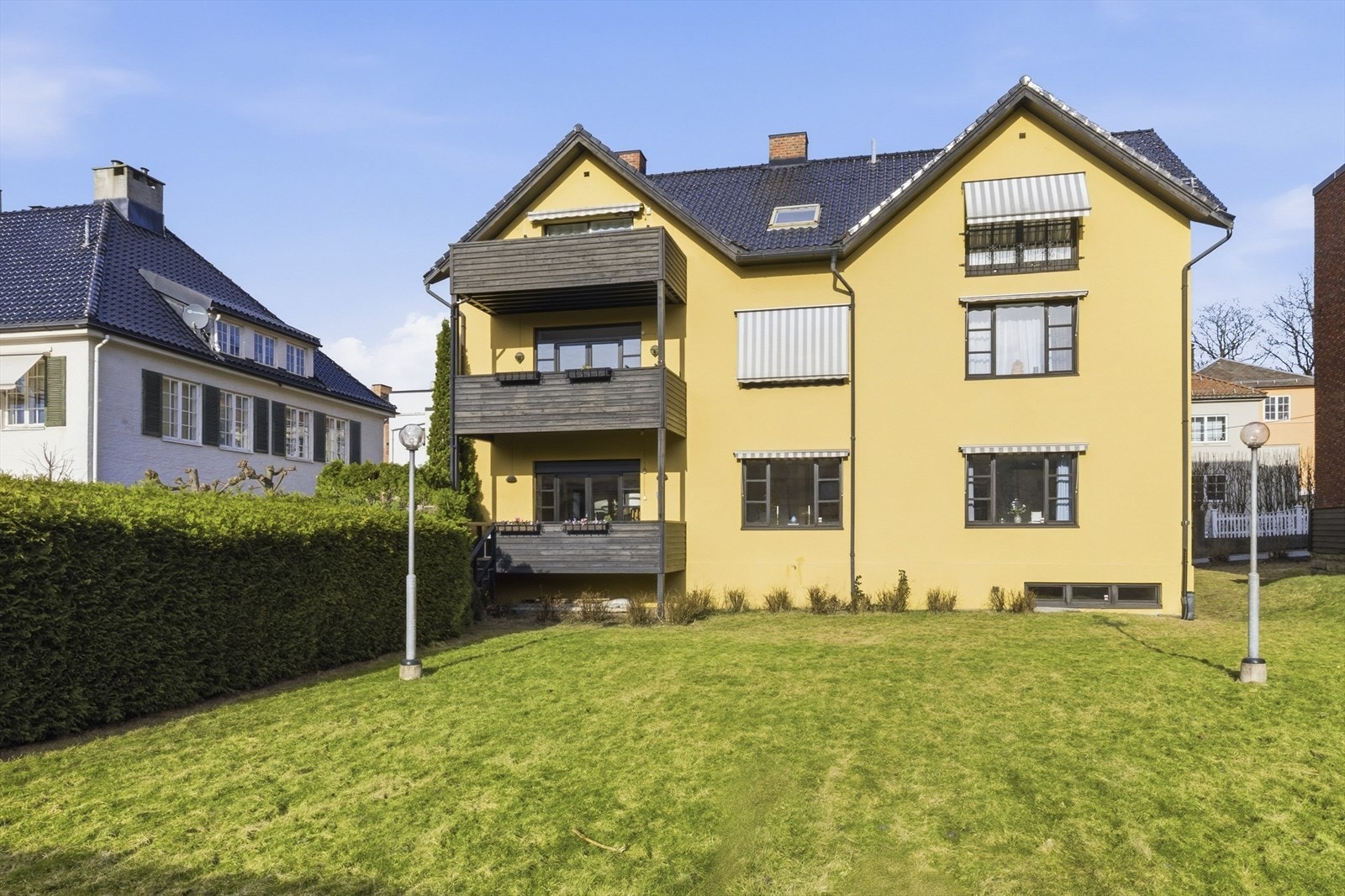 Leiligheten går over hele 1.etg. Galleribilde