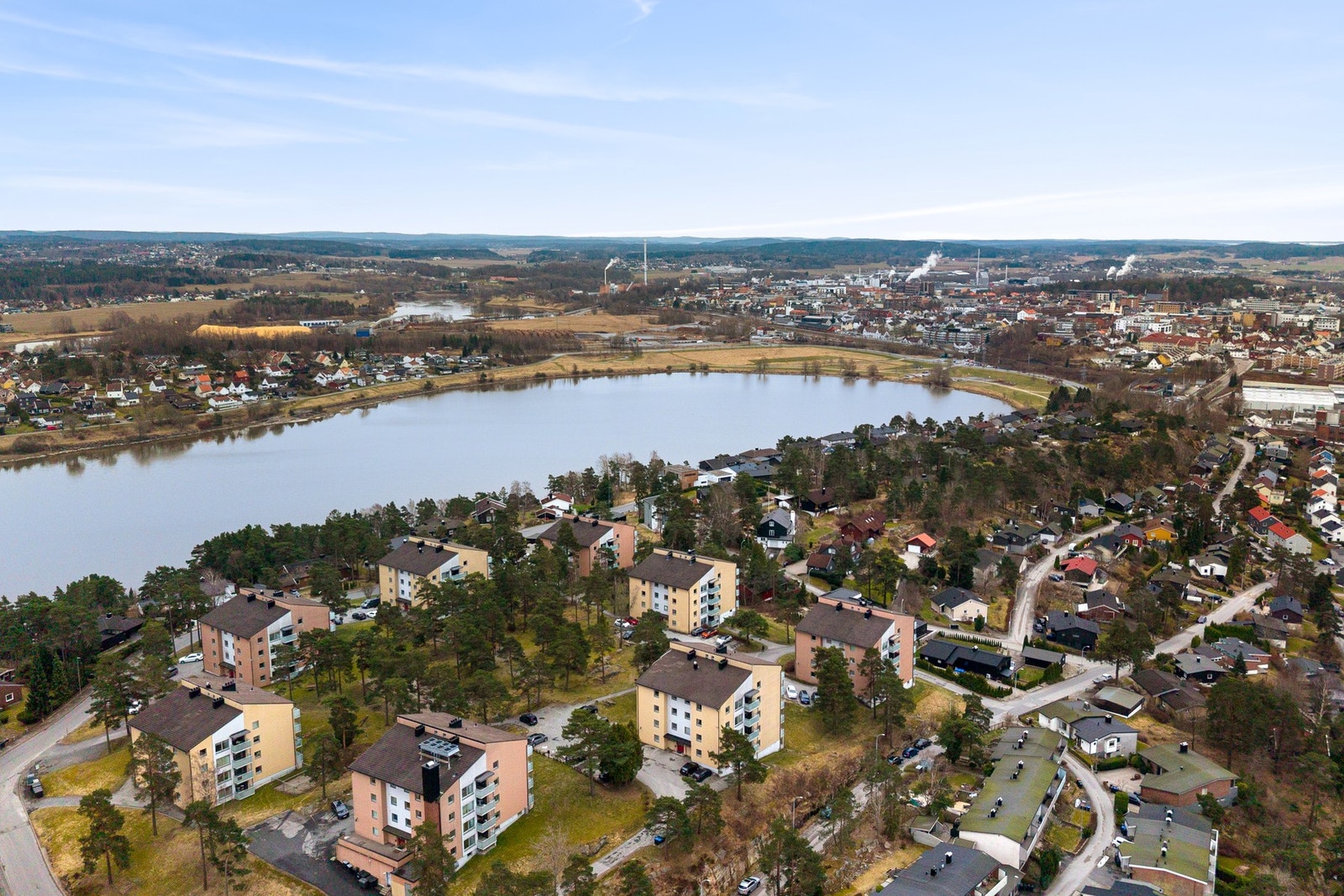 Det er kort vei til både Sarpsborgmarka og Glengshølen med den flotte bryggestien. Galleribilde