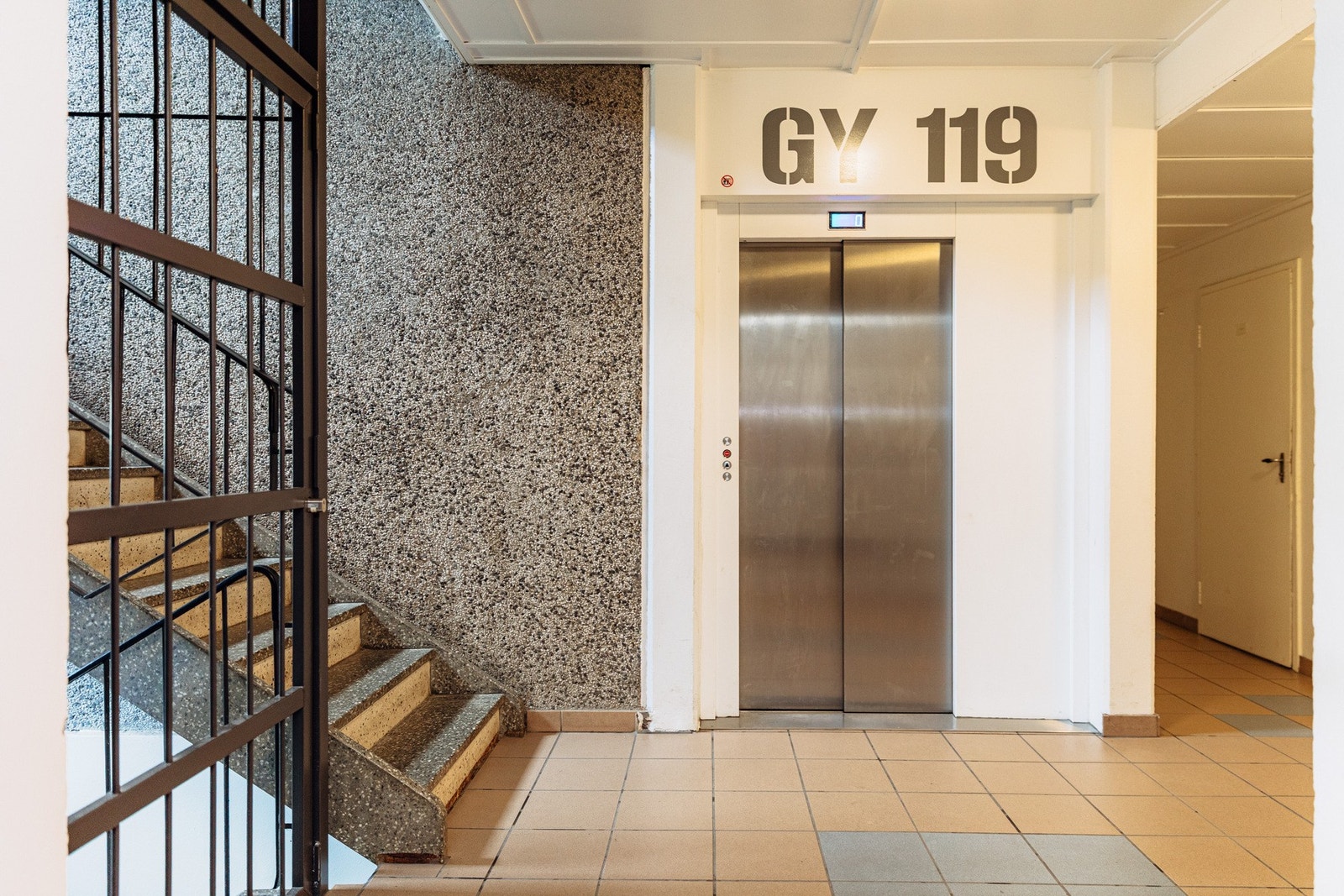 Boligen ligger i byggets 6. etasje. Galleribilde
