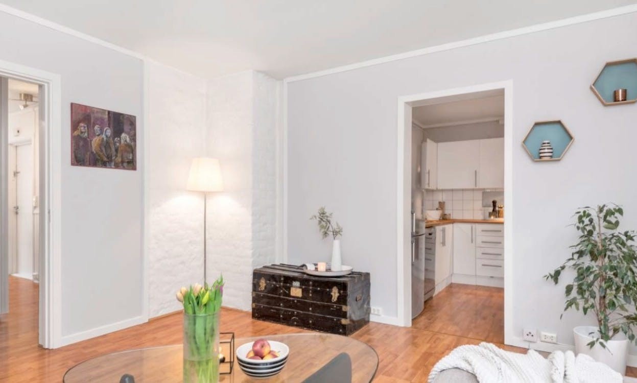 Herfra er det gangavstand til Solsiden og Midtbyen, samt dagligvarebutikk, treningssentre og bussholdeplass. Galleribilde