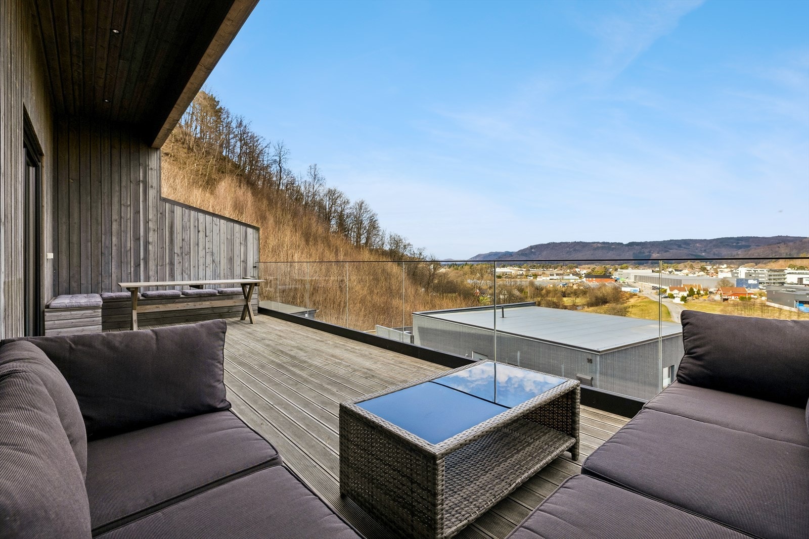 Utsikt fra balkongen Galleribilde