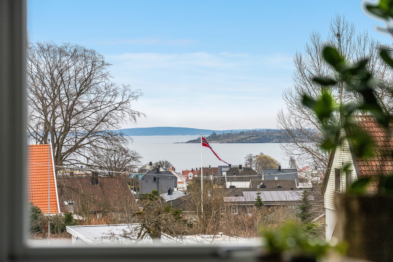 Utsikten Galleribilde
