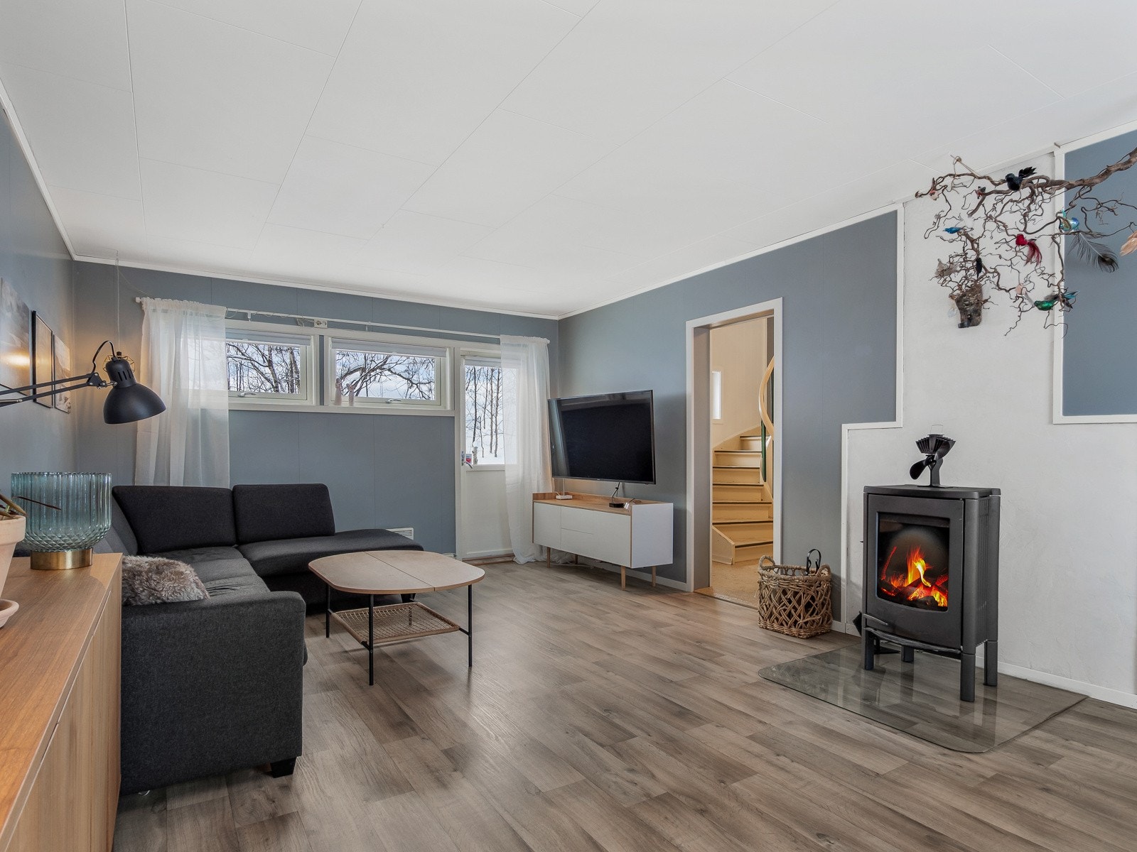 Peisovnen sørger for god varme på kalde dager og hygge ved behov! Galleribilde