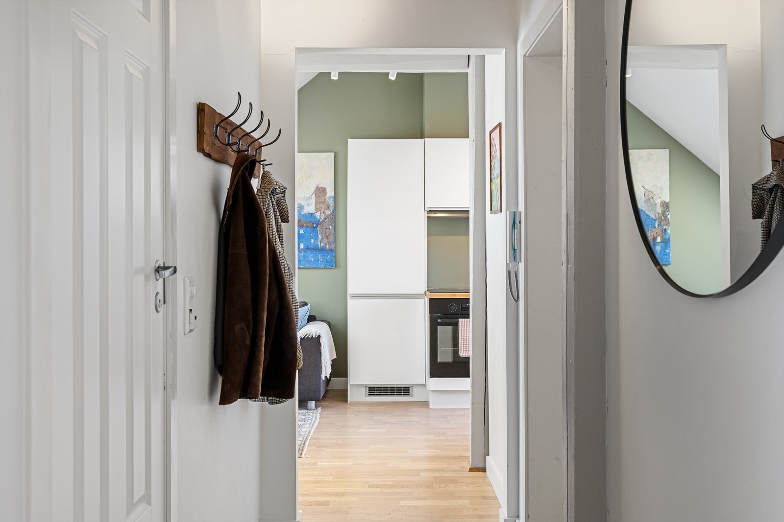 Velkommen inn til en hyggelig visning! Galleribilde