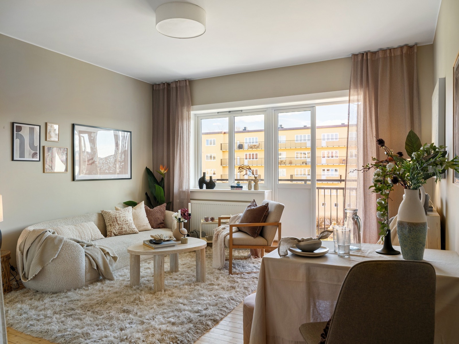 En lys og romslig leilighet med en skjermet og populær beliggenhet på Sinsen! Galleribilde