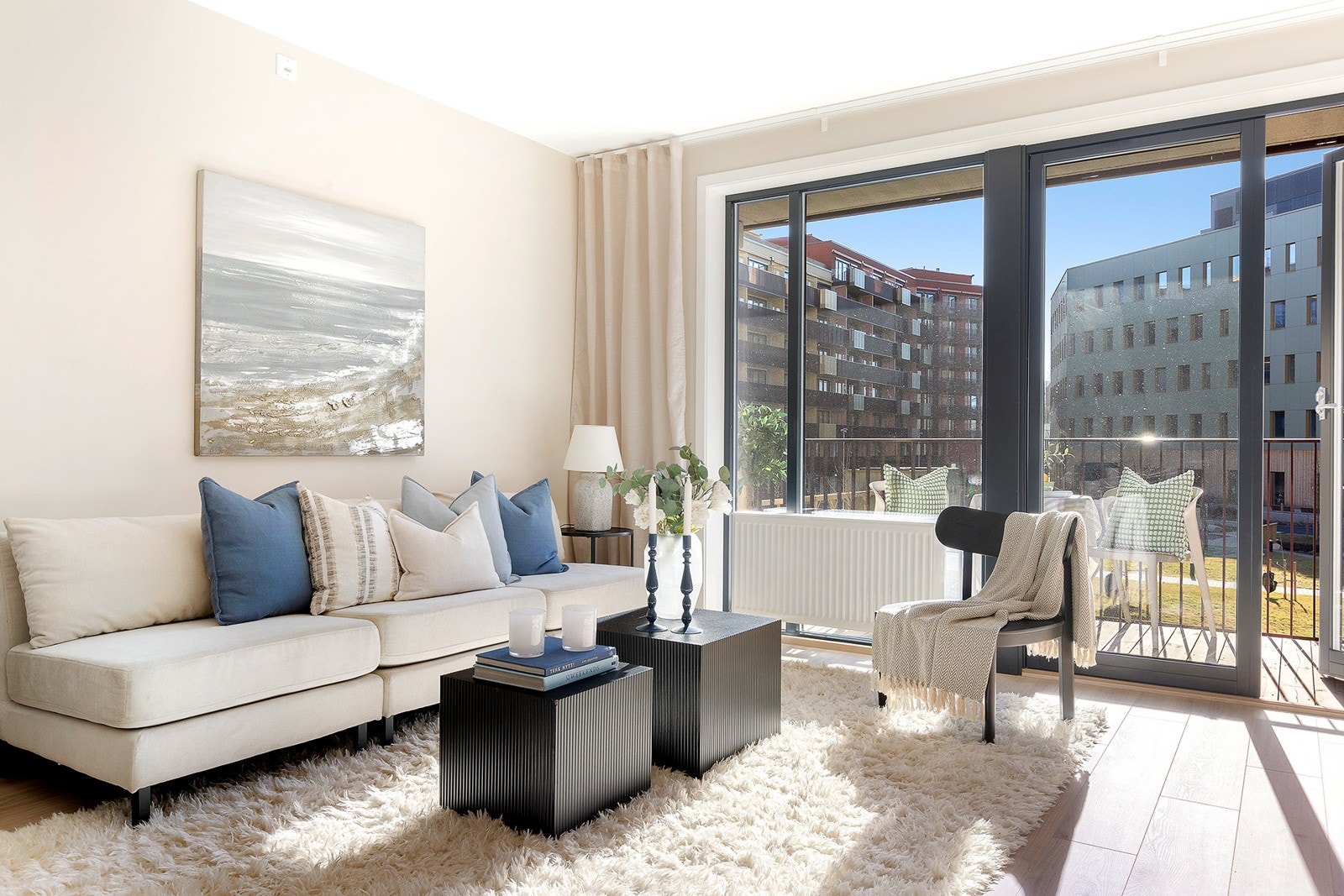 Velkommen til Standardveien 8! - Presentert av Sigrid Moen i OBOS Eiendomsmeglere. Foto: Nanna Wolden Galleribilde