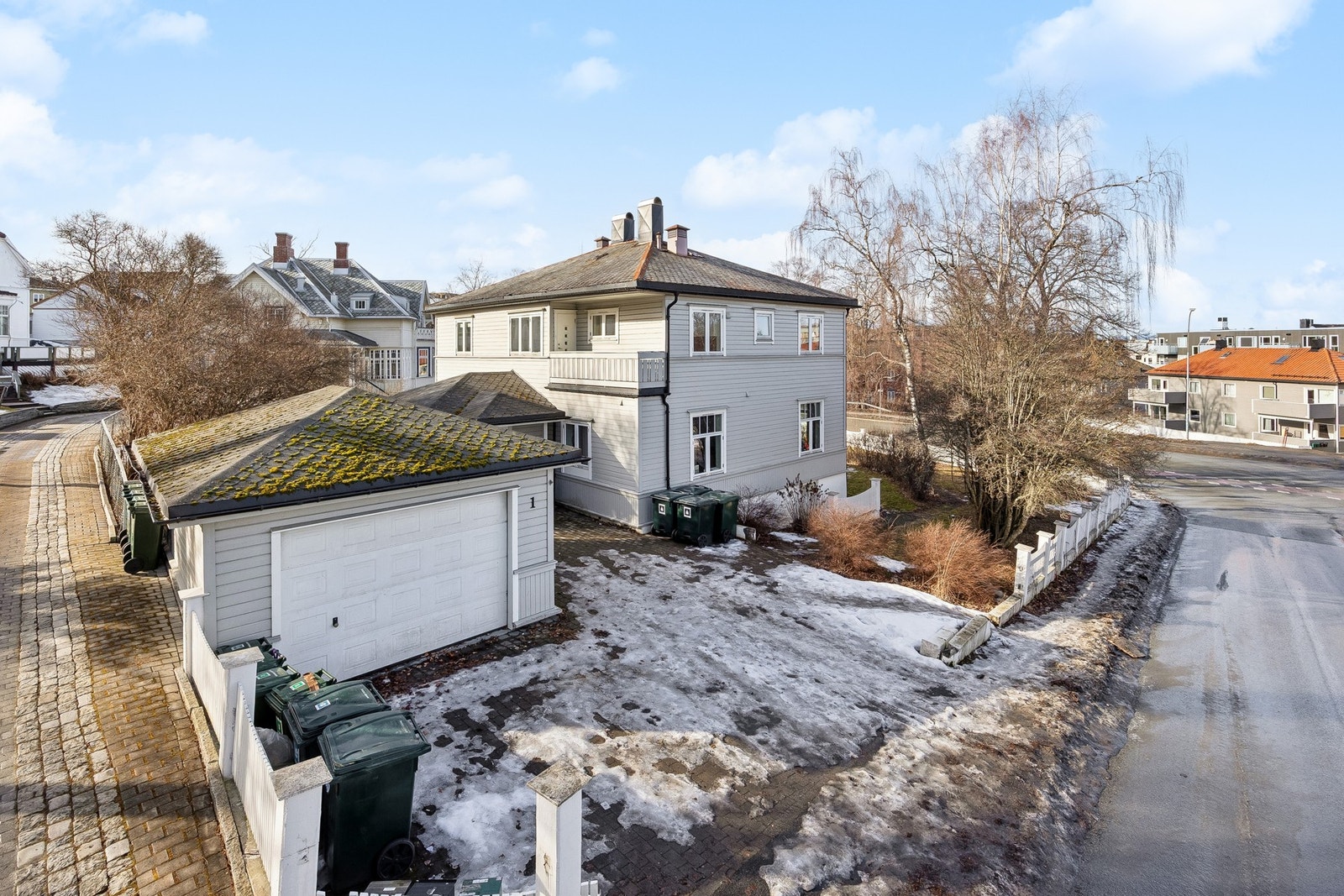 EIE eiendomsmegling ved Yasin Unal har gleden av å presentere Jebeveien 1! Foto: Aleksander Jacobsen v/EFKT. Galleribilde