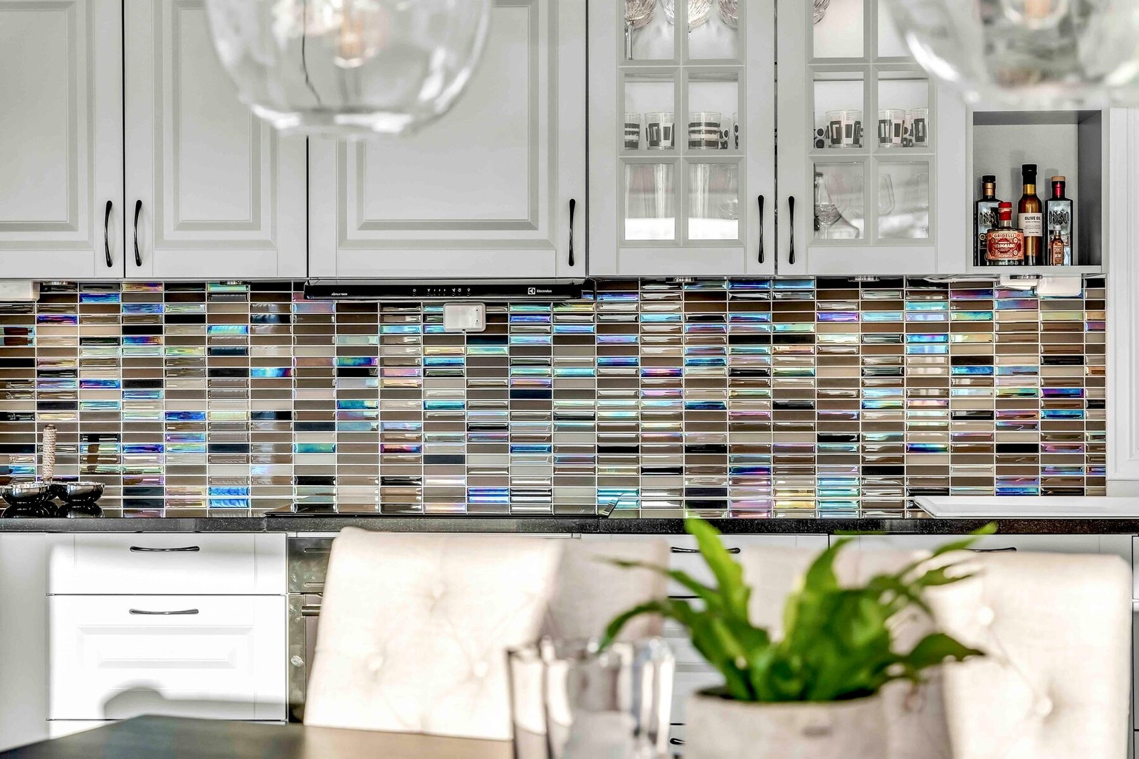Stilige flisvalg som backsplash Galleribilde