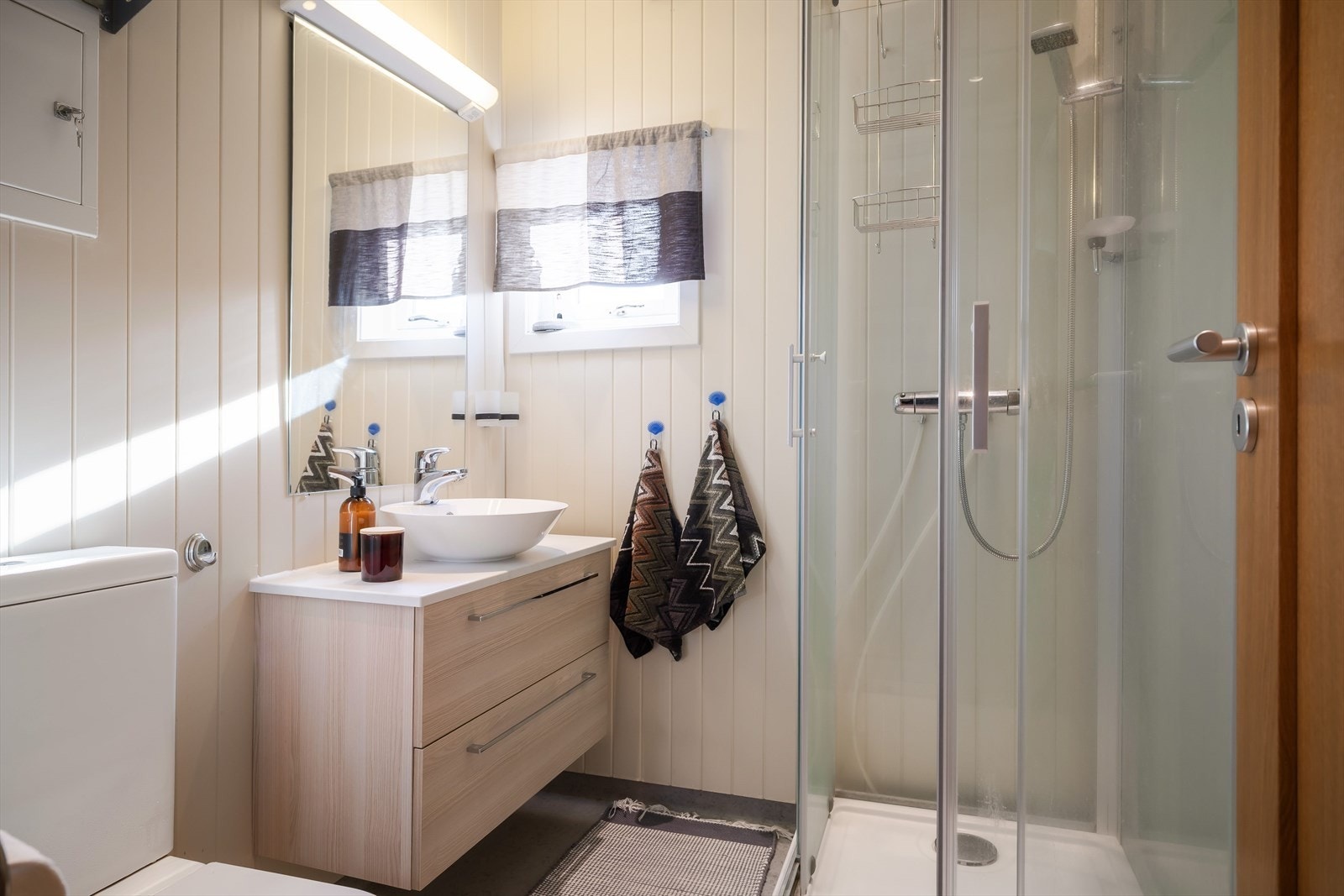 Badet er på 2,9kvm Galleribilde