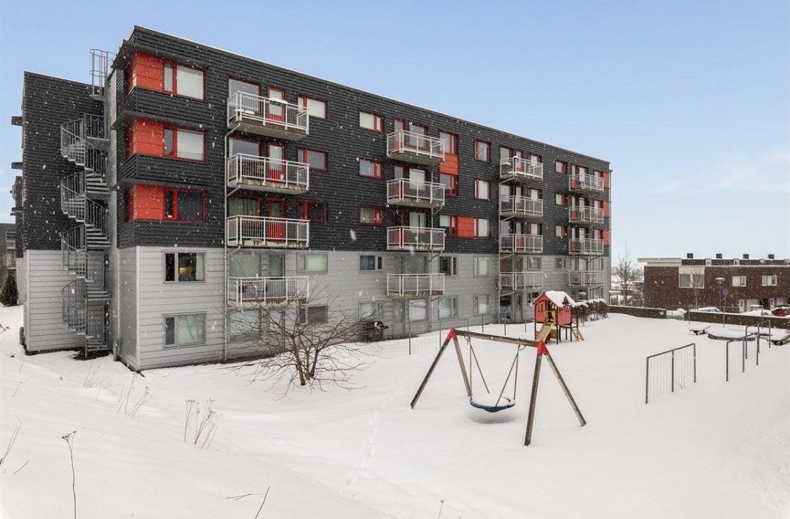 Blokka med utsikt til lekeplass Galleribilde