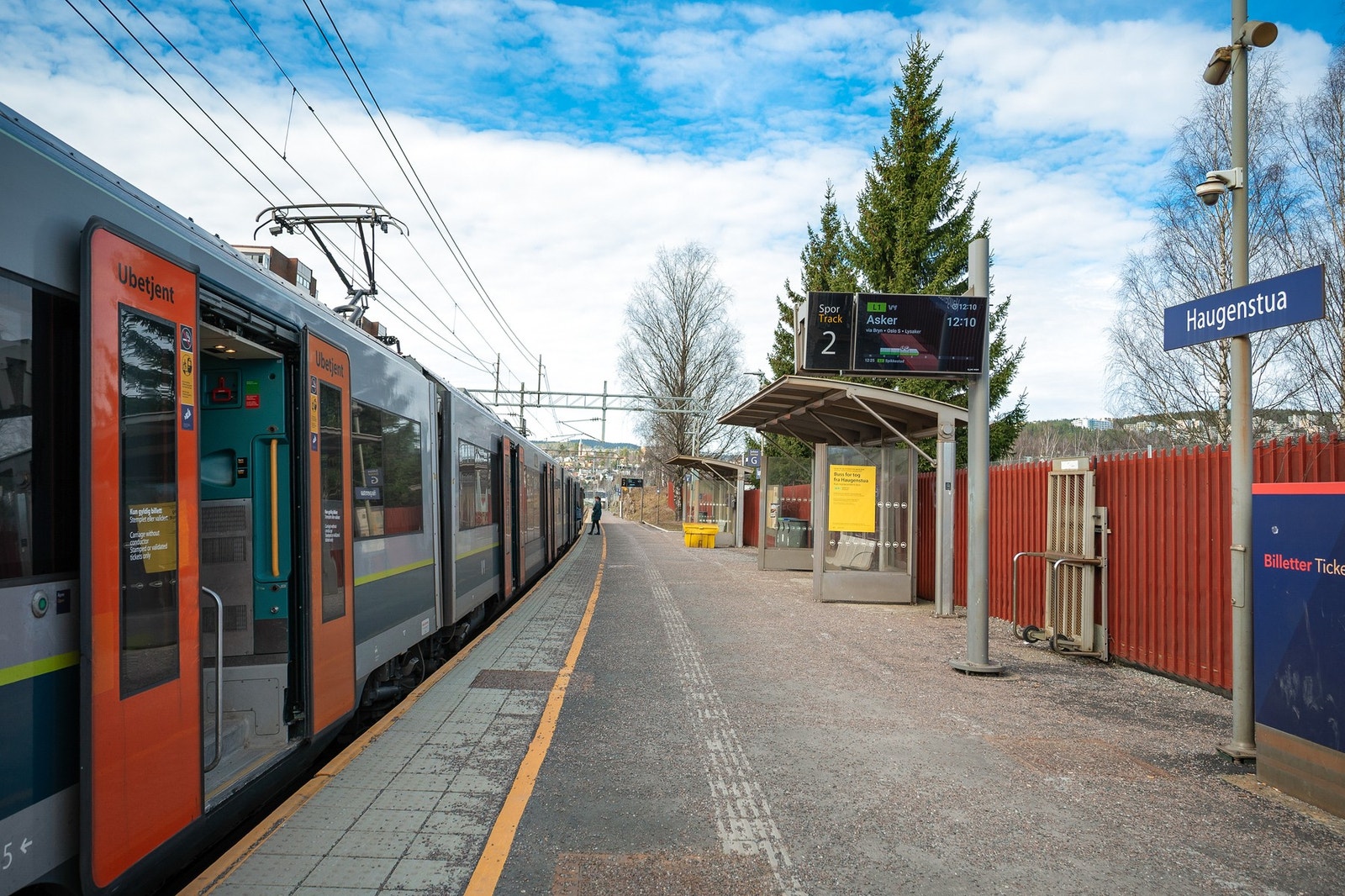 Kort gange til Haugenstua togstasjon Galleribilde