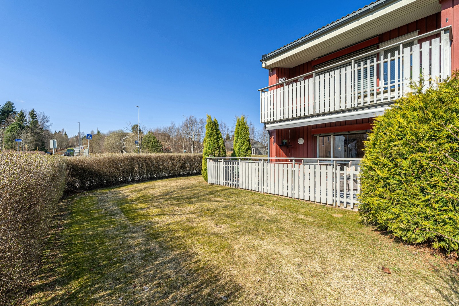 En stor og flott 3-roms endeleilighet i et rolig og attraktivt boligområde. Galleribilde