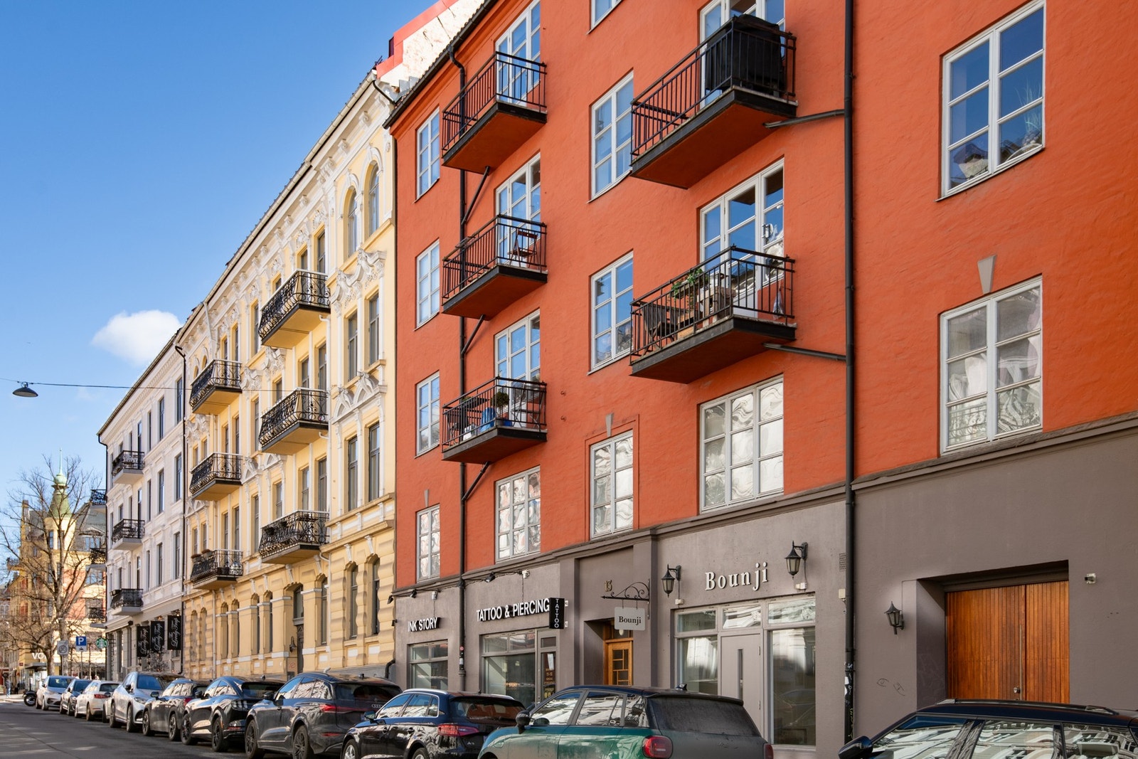 Her får man en sjelden mulighet til å realisere boligdrømmen i en stor bolig med betydelig potensial. Galleribilde