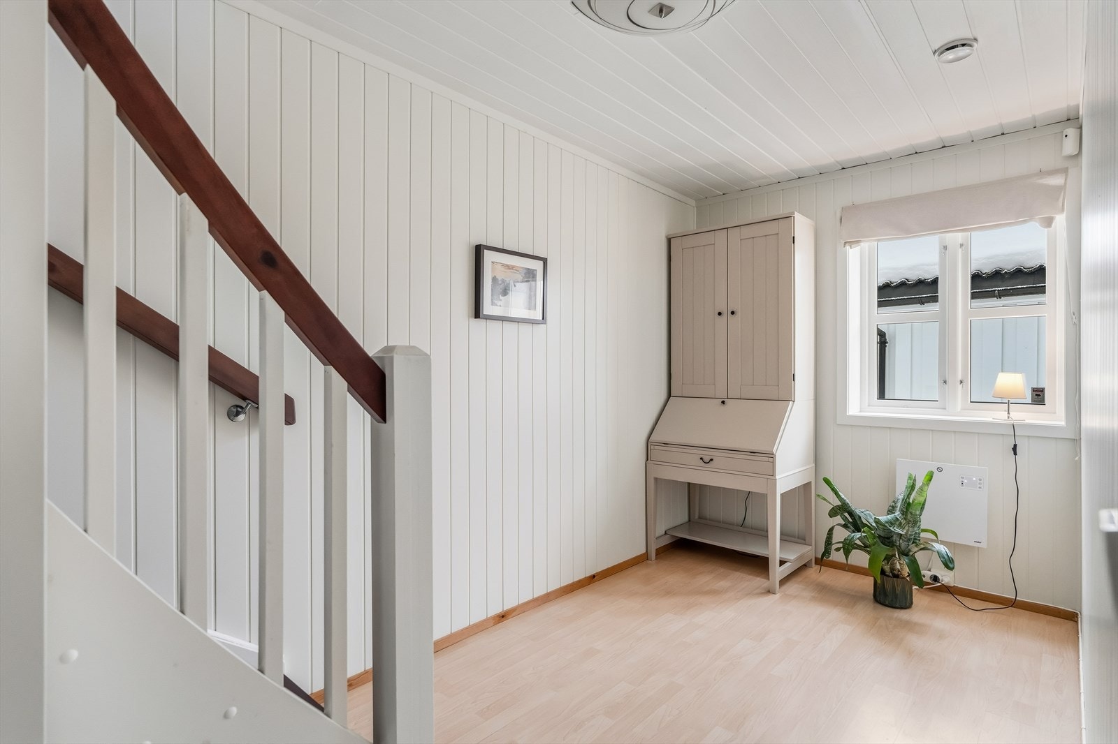 Det er trapp opp til 2. etasje. Galleribilde