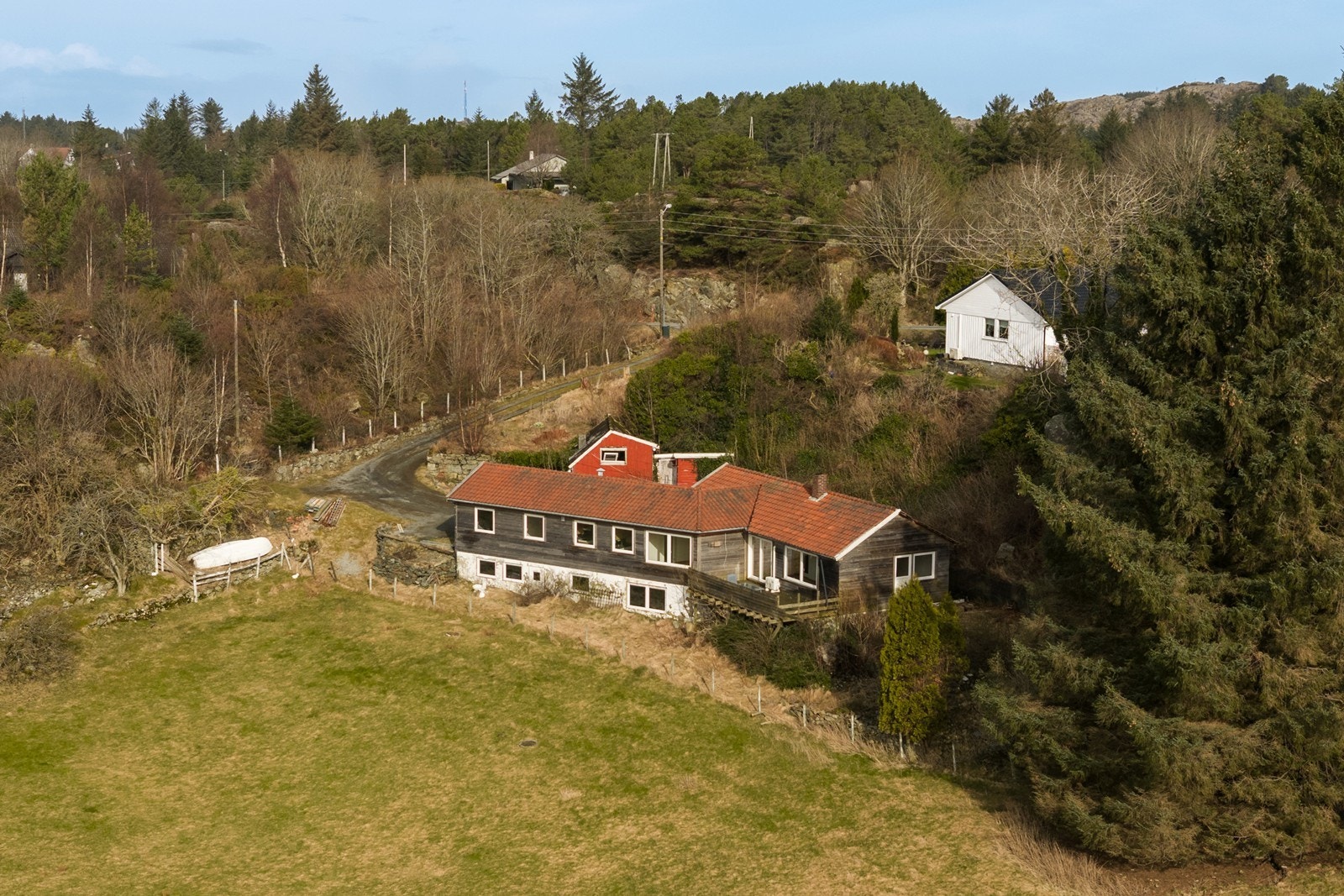 Velkommen til Sundvegen 322 - Presentert av eiendomsmegler Fred Lippens hos Eiendomsmegler A Galleribilde