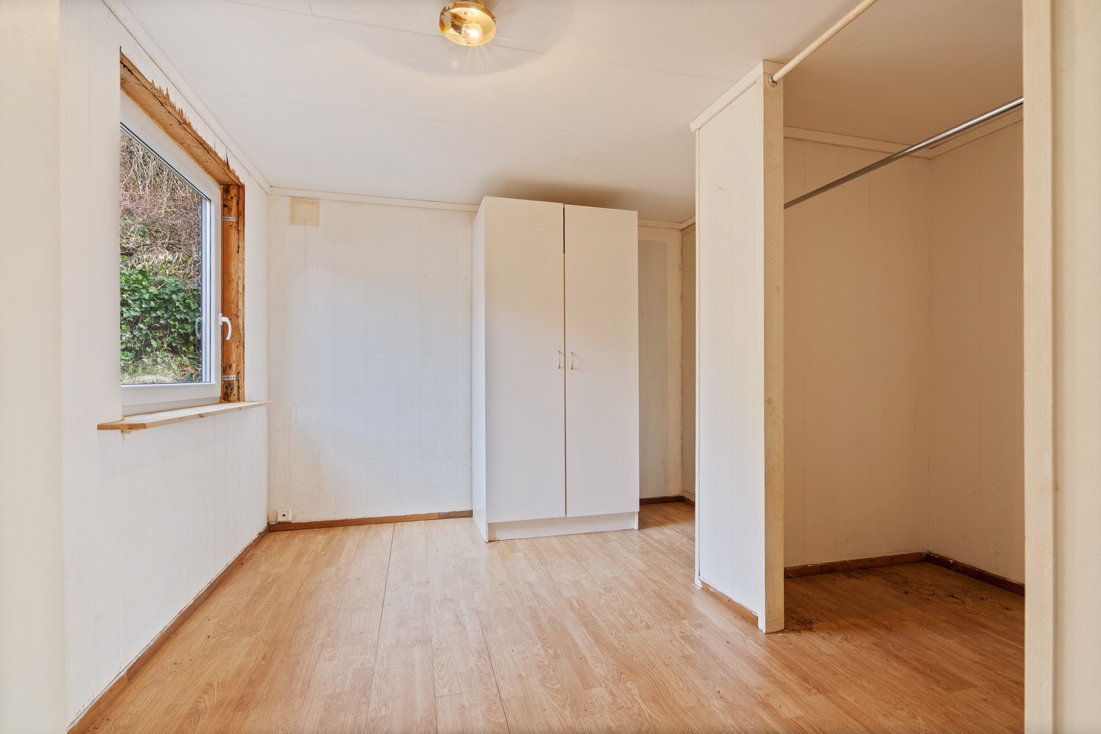 Soverom 3 med walk in closet Galleribilde