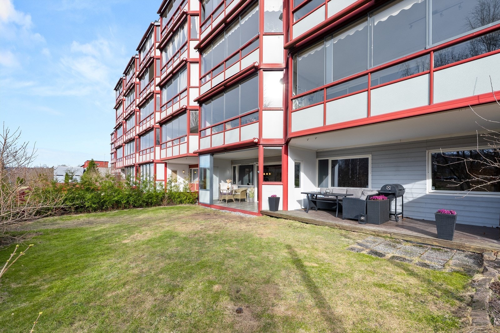 Velkommen til Nordbyveien 215, presentert av Lisa Aafloen/DNB Eiendom Galleribilde