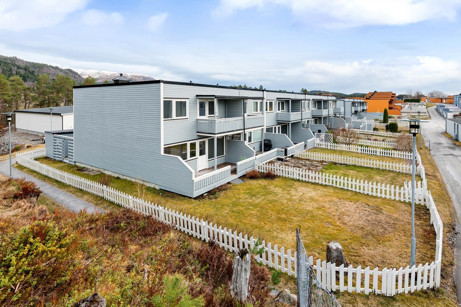 Velkommen til Høglivegen 20G - rekkehus med fin beliggenhet i ende! Galleribilde