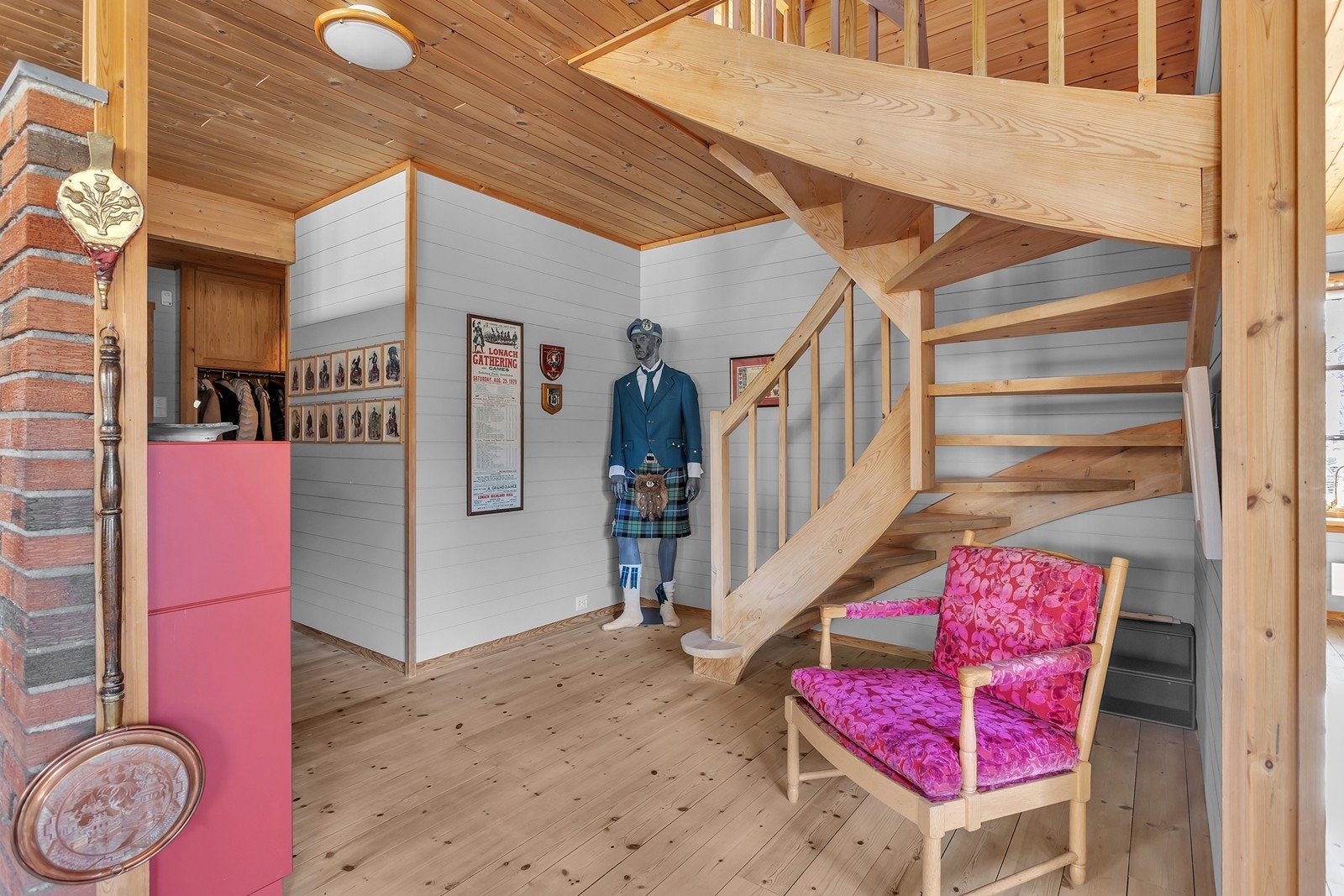 Trappeoppgang til 2.etasje Galleribilde
