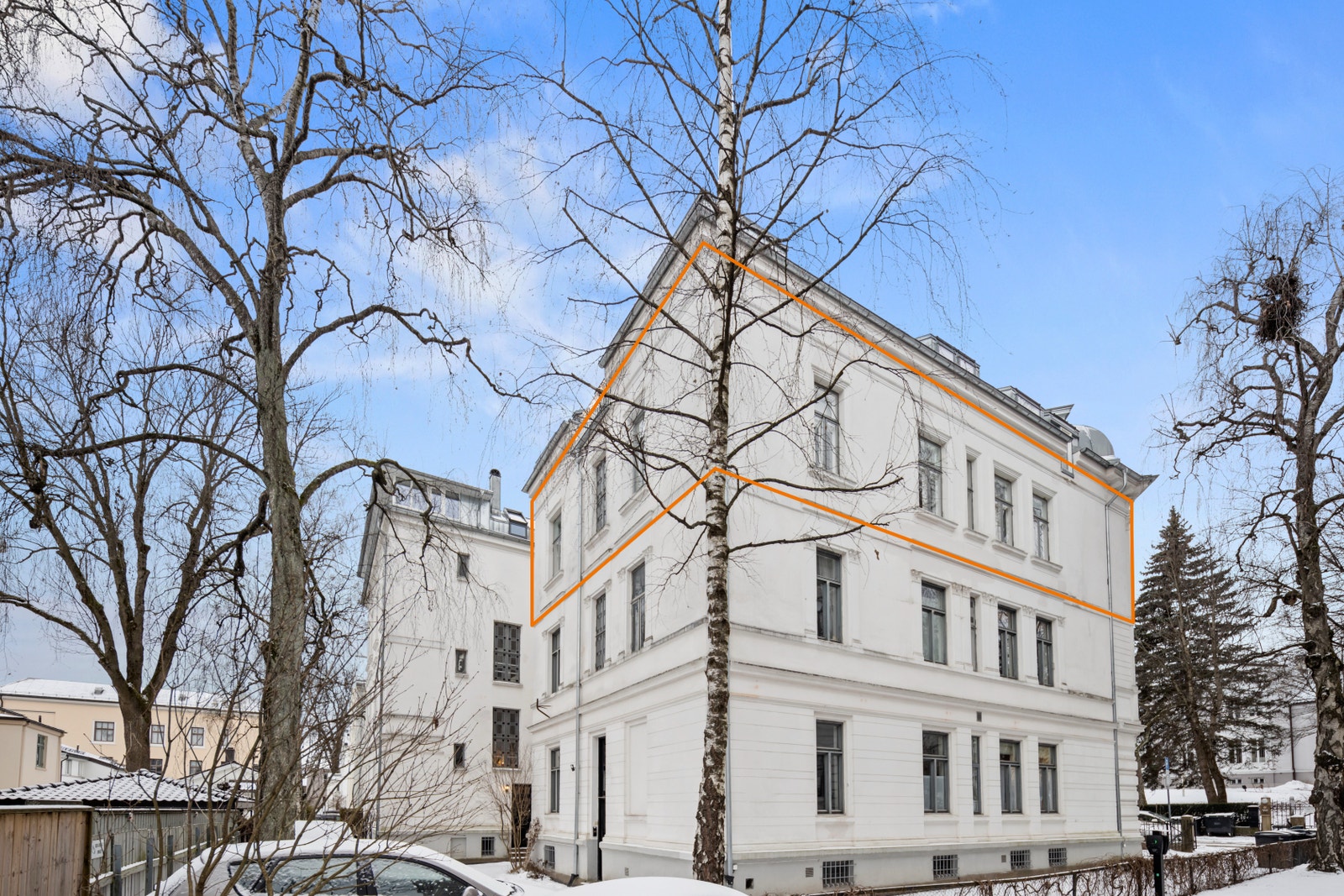 Fasade (leiligheten markert). Galleribilde
