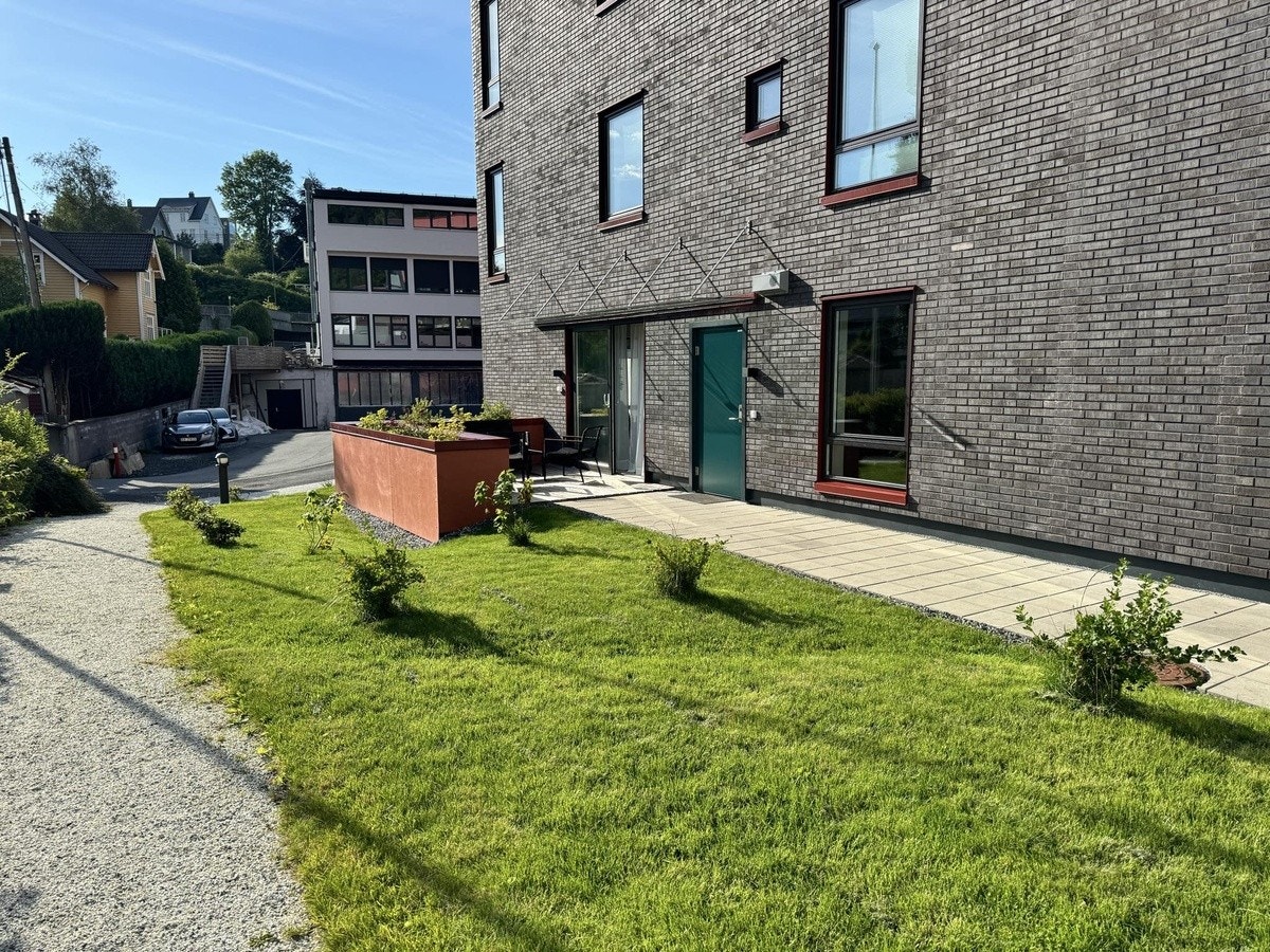 Fasade ved inngang Galleribilde