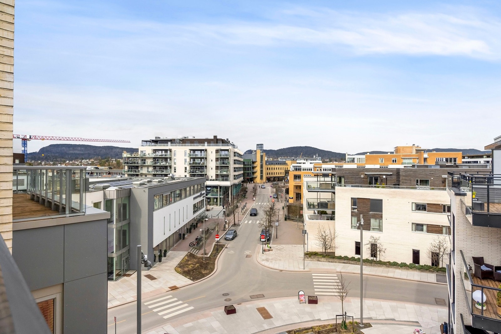Utsikt mot Bekkestua sentrum. Galleribilde