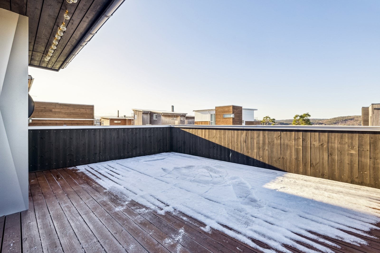 Balkong ut fra loftstue i 3.etasje Galleribilde