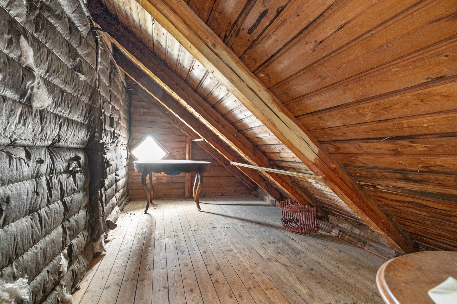 Toppetasjen byr på flere gode oppbevaringsmuligheter. Galleribilde