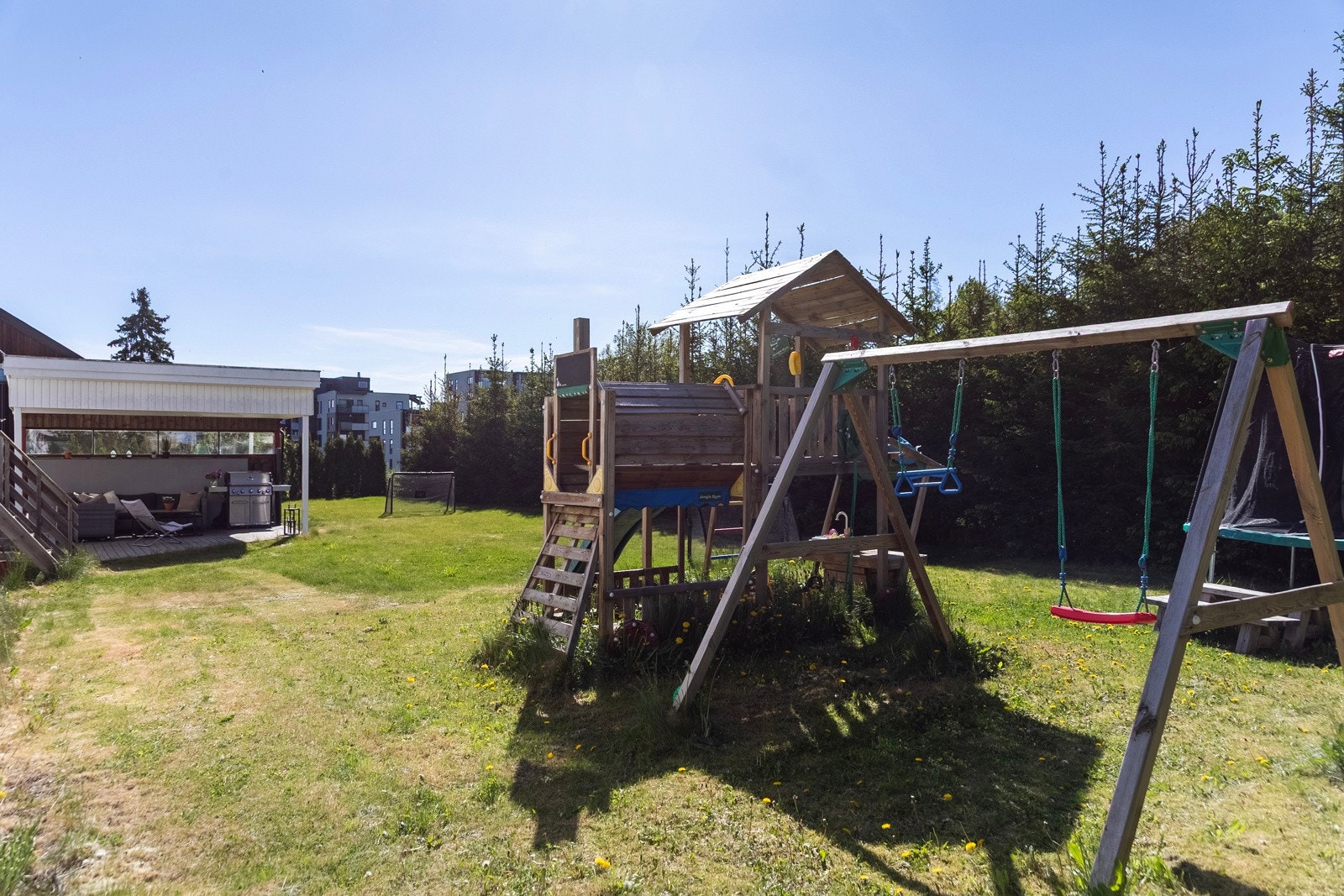Glimrende solforhold og et yndet sted for lek og rekreasjon. Galleribilde