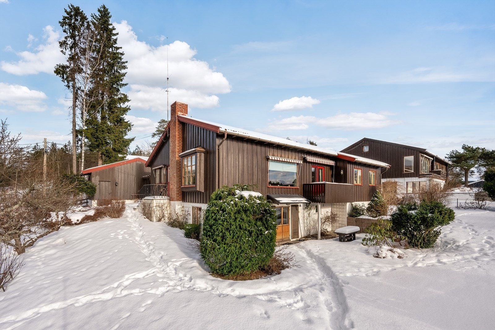 Solid enebolig i et særdeles attraktivt område Galleribilde