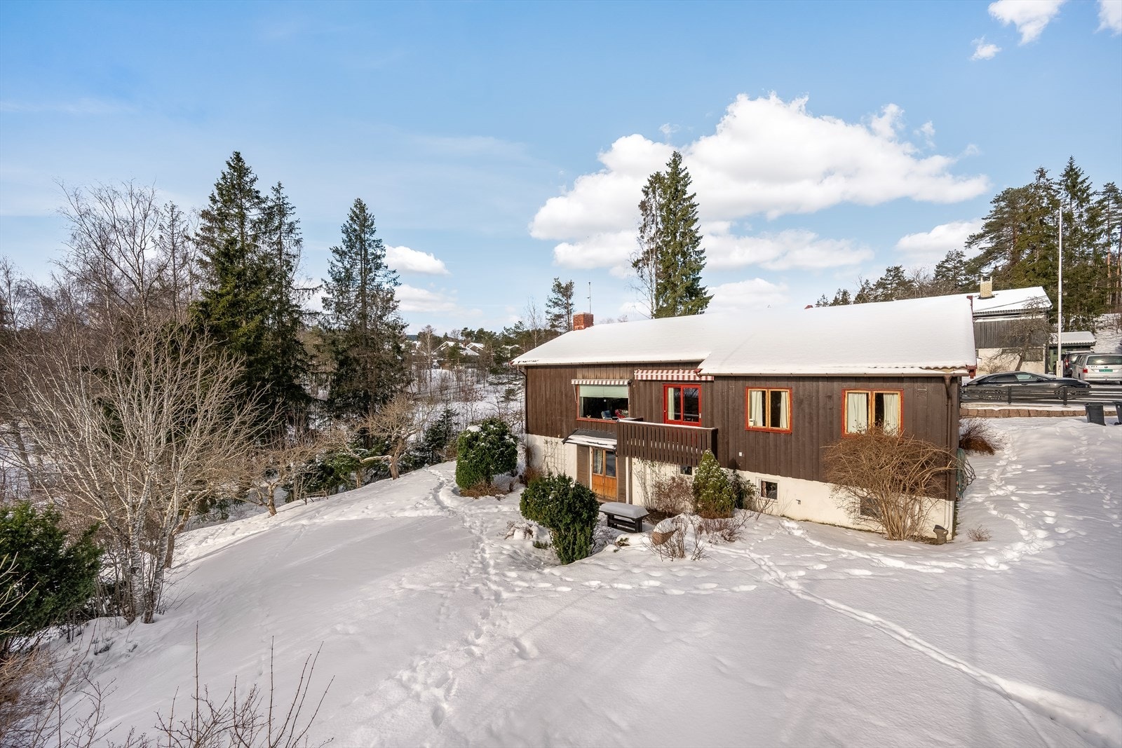 Usjenert beliggenhet i et meget barnevennlig område Galleribilde