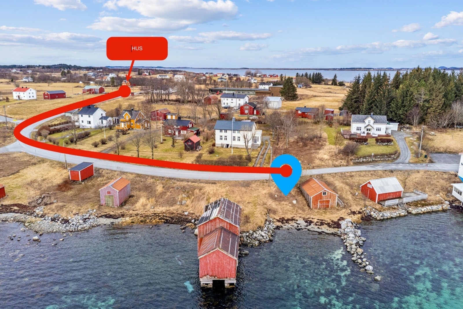 Egen nausttomt i tilknytning til småbåthavnen selges separat. Se egen annonse under ''tomter til salgs'' Austbø Galleribilde