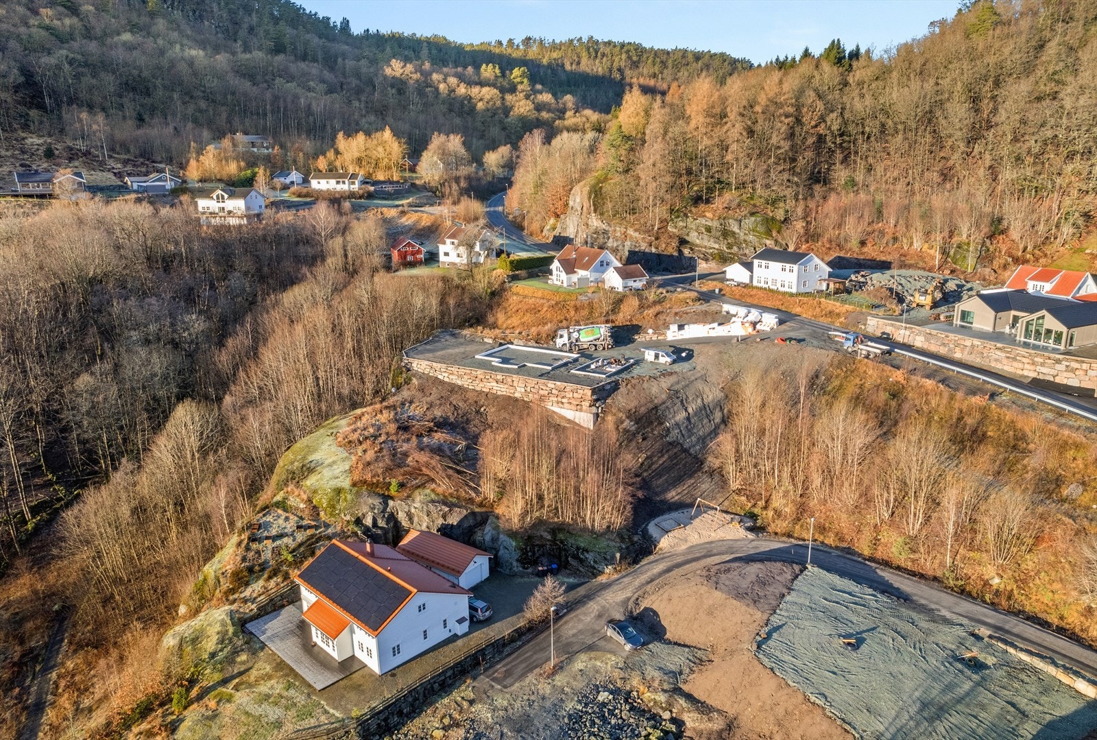 I området er det kommet flere nye boliger..jpg Galleribilde