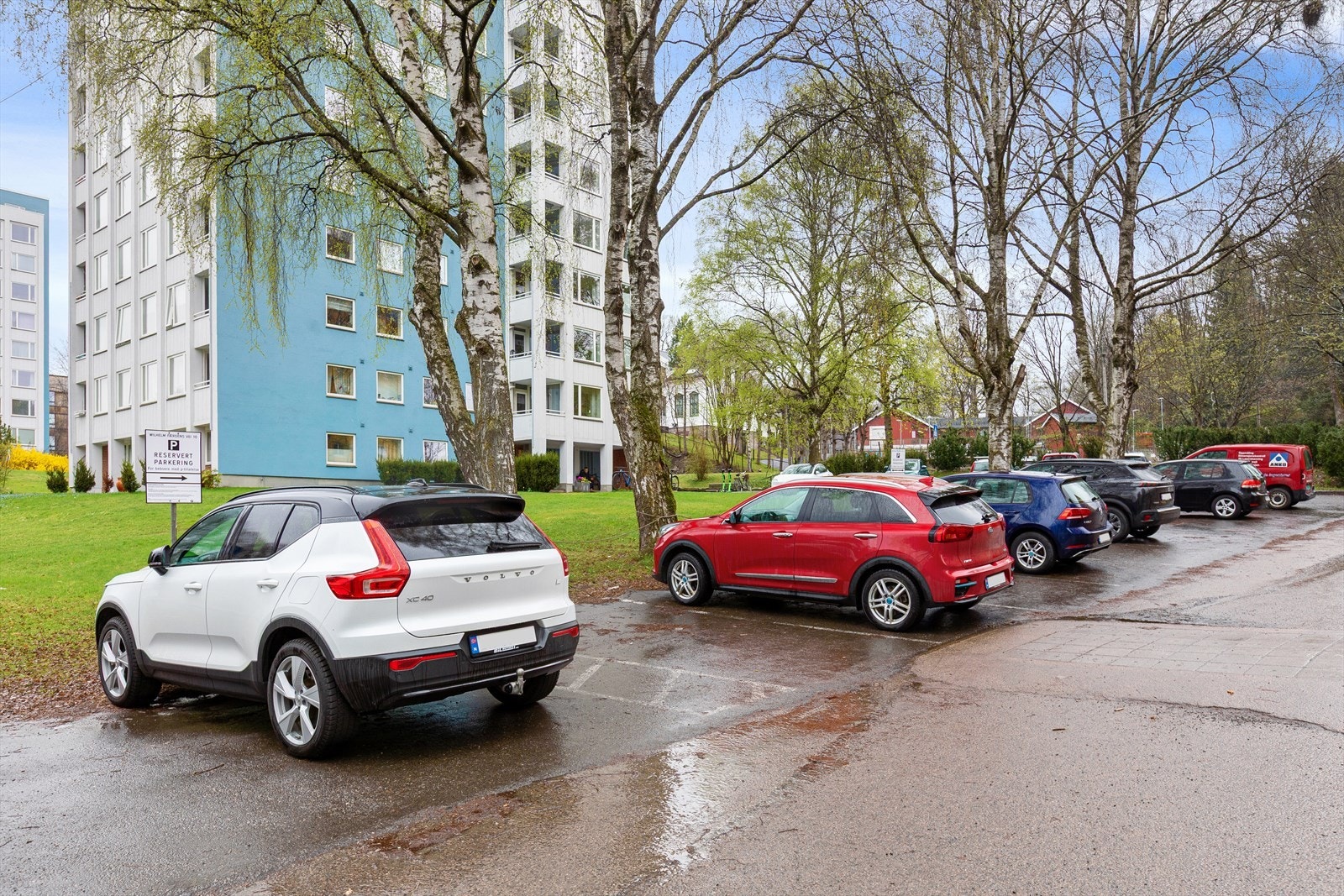 Parkering etter førstemann til mølla -prinsippet. Galleribilde