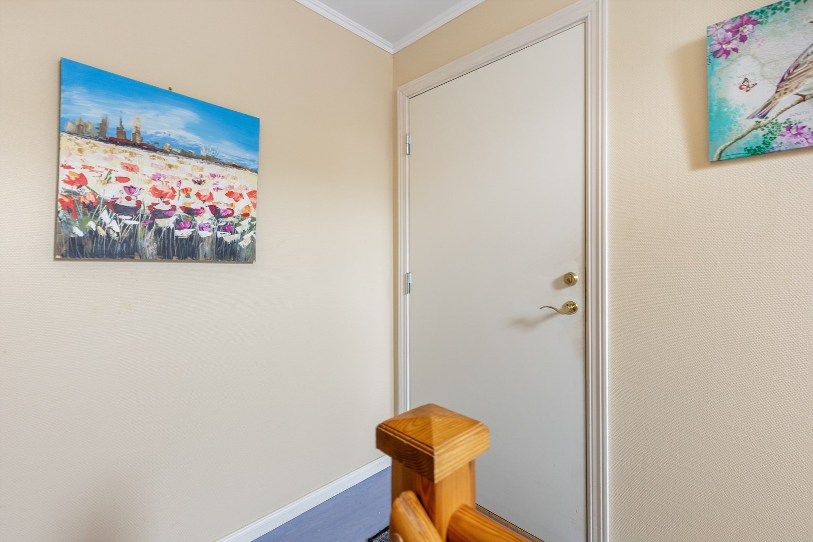 Fellesareal ved inngangspartiet Galleribilde