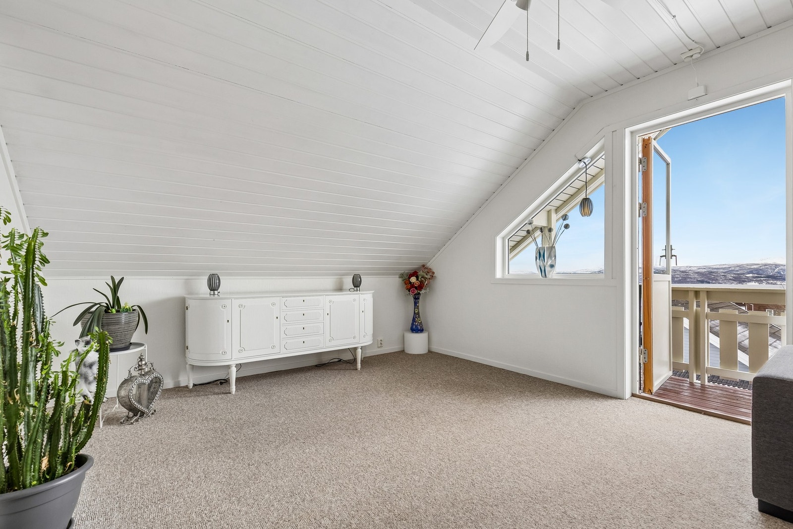 Loftstue Galleribilde