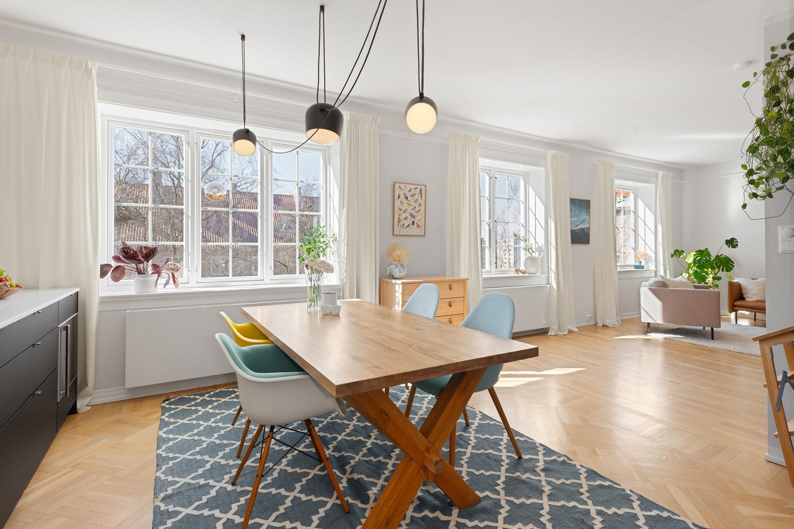 Velkommen til Jonas Reins gate 6 - en lekker og lys 3(4)-roms toppleilighet med meget ettertraktet beliggenhet på Jessenløkken! Foto: Frantz / Studio Oslo Galleribilde