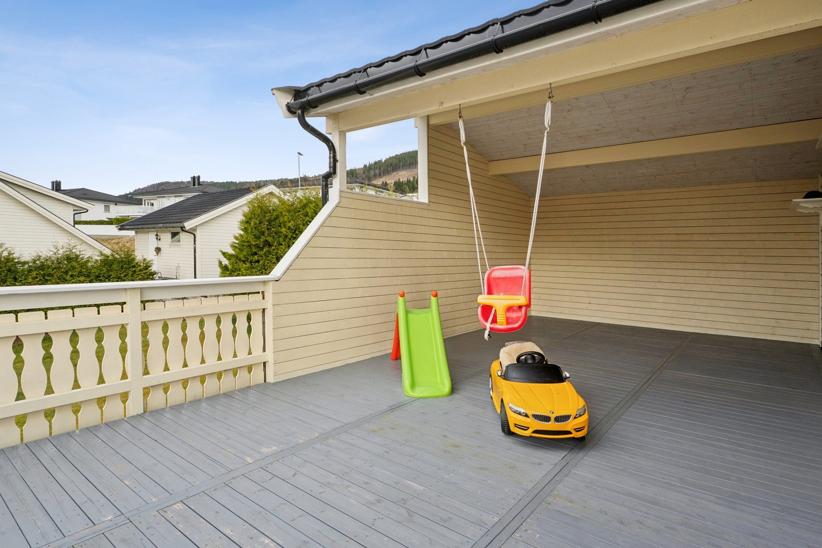- Overbygd veranda som ble oppført i 2009 - Galleribilde