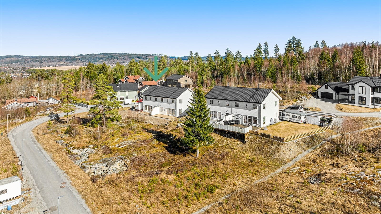 Thomas Madsen v/ Notar Romerike har gleden av å presentere Bårlistubben 4 B.
Foto: Flytende Film AS. Galleribilde